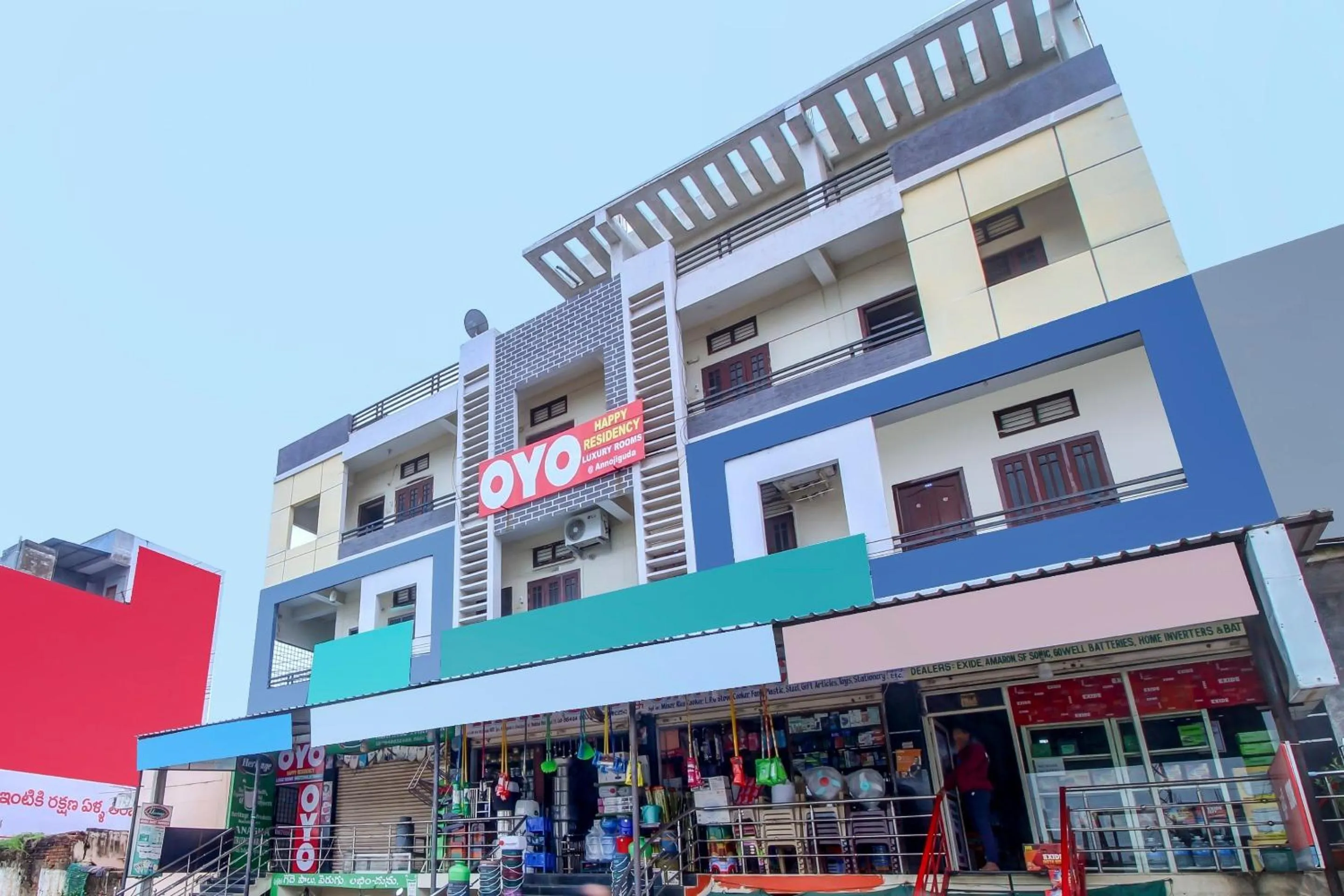 Facade/entrance in Hotel O HAPPY RESIDENCY