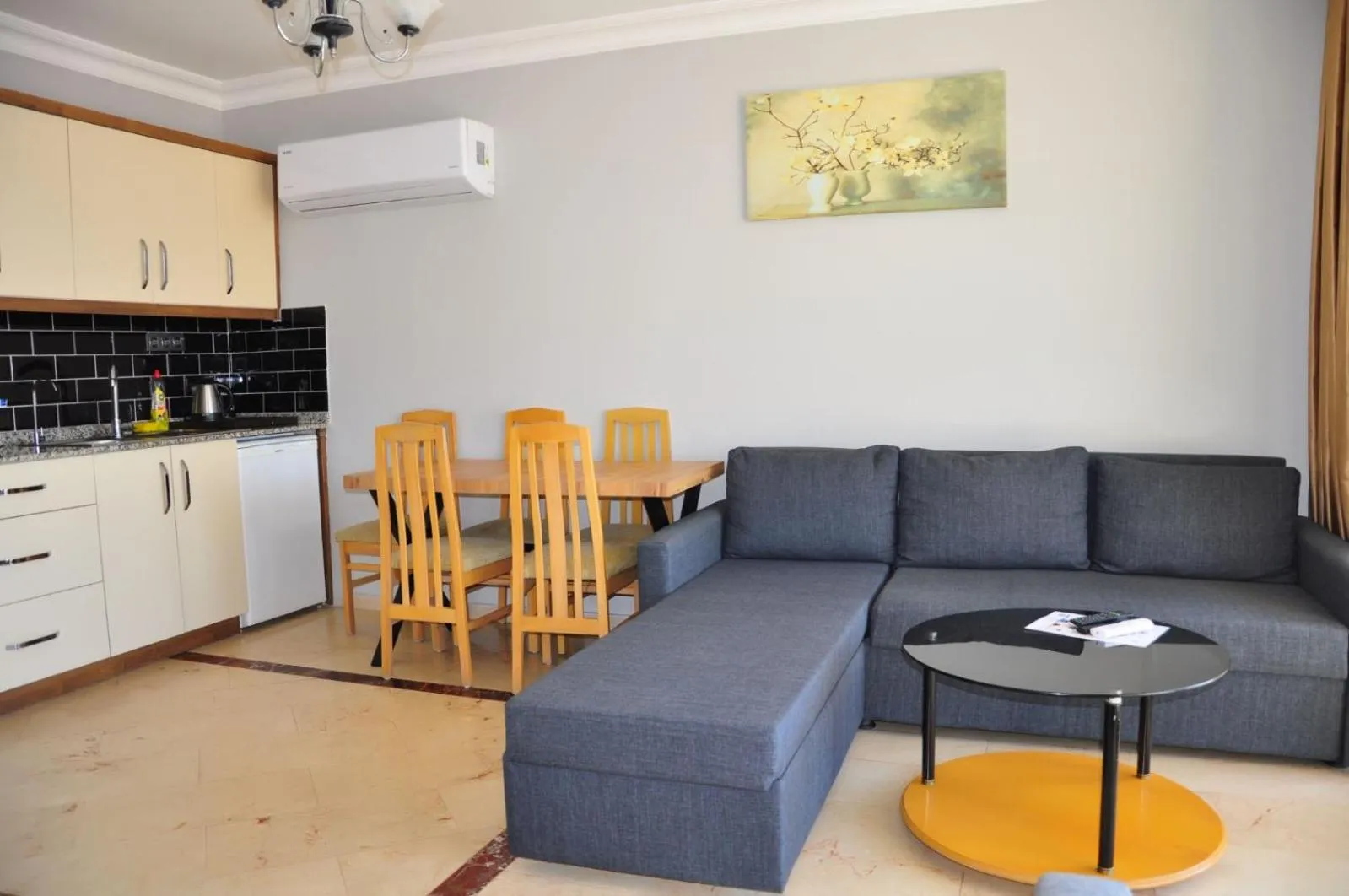 Kitchen or kitchenette in 07 Group Hotel