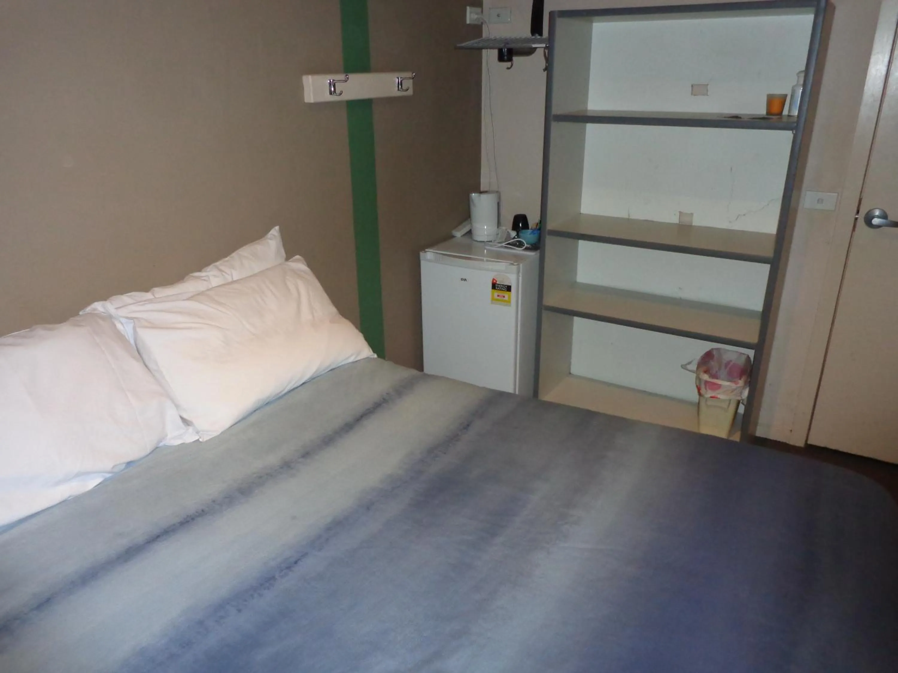 Bed in Mildura Stopover