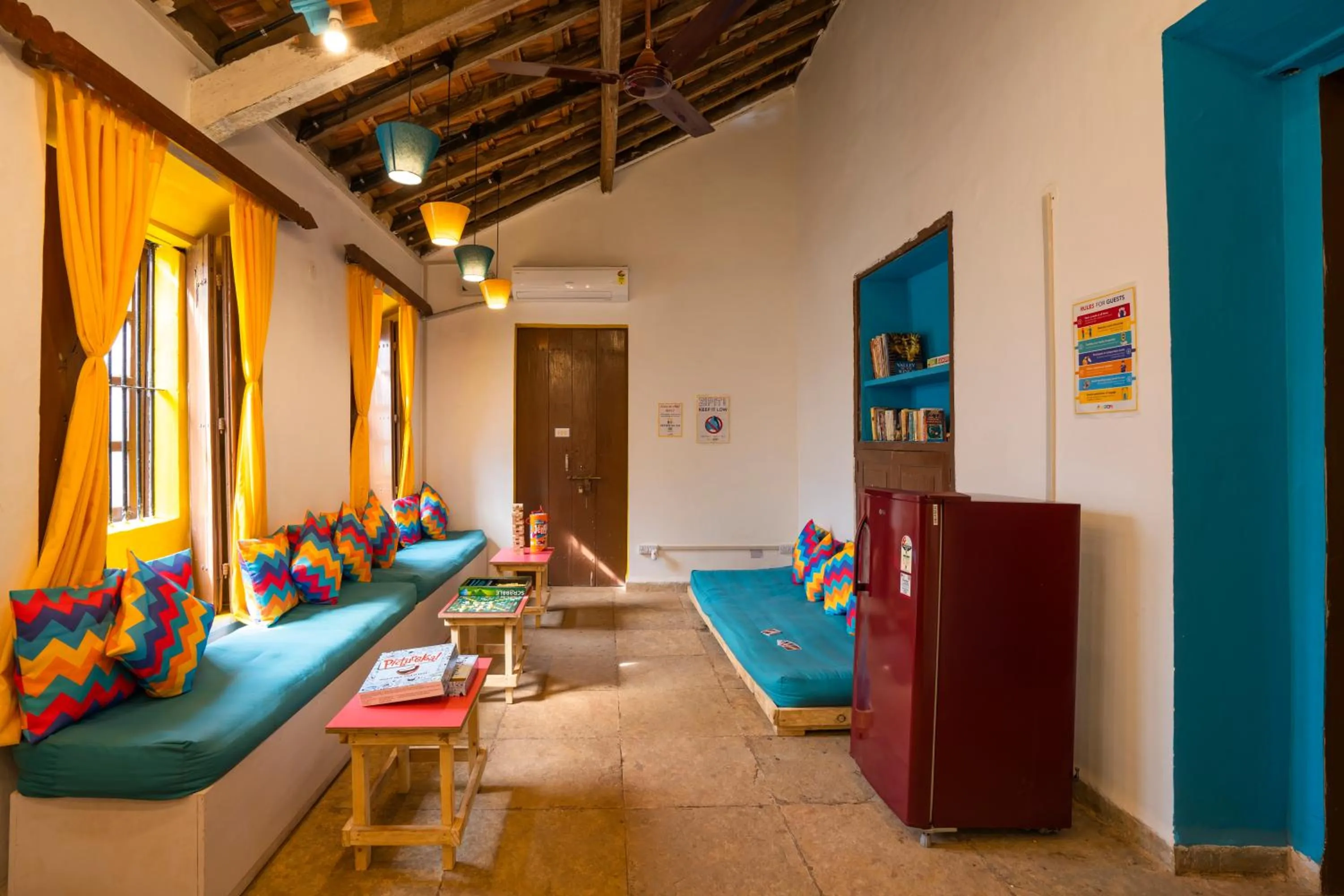 Seating area in goSTOPS Lite Goa, Calangute