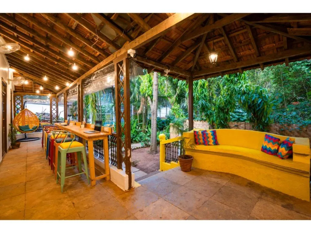 goSTOPS Lite Goa, Calangute