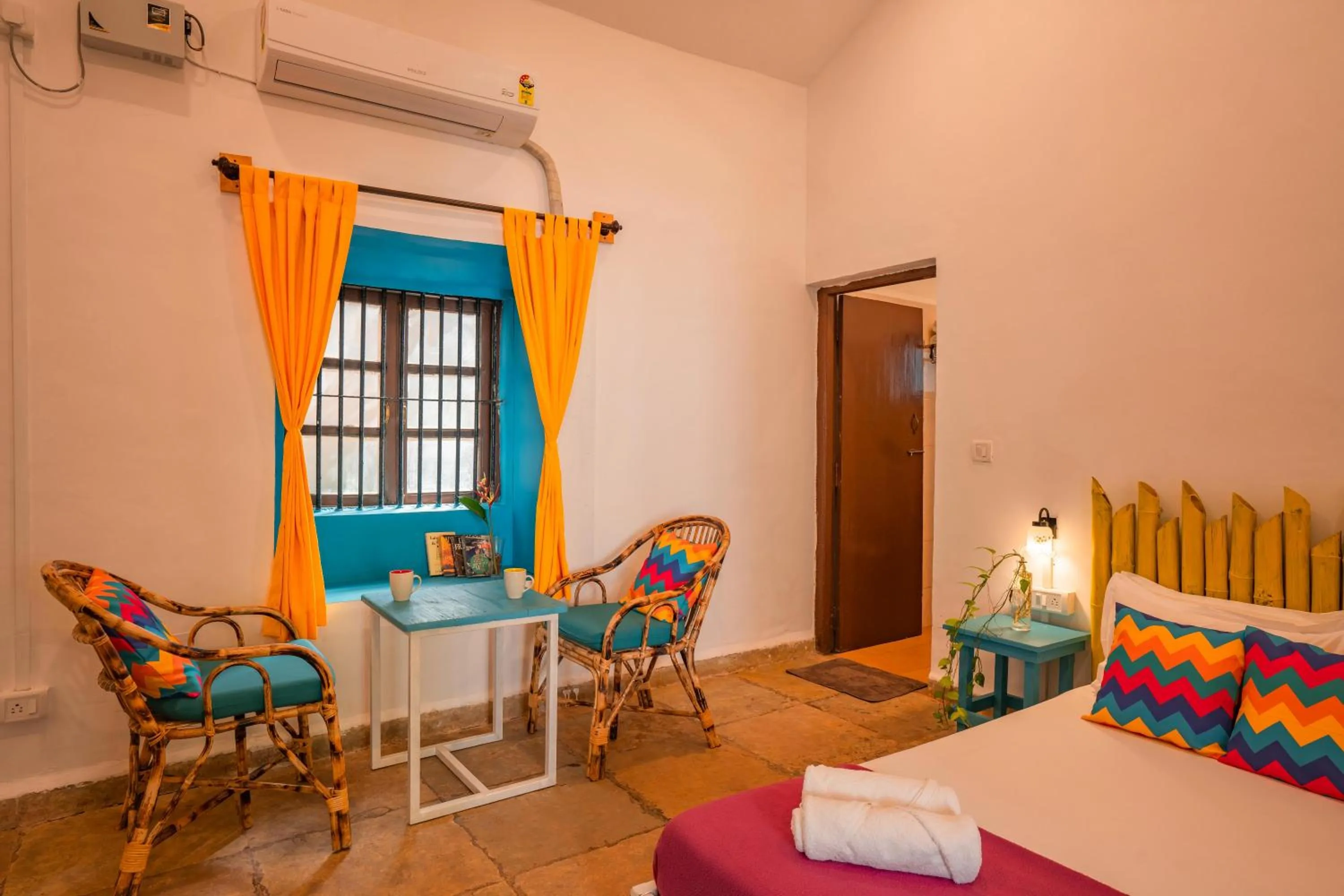 Bed in goSTOPS Lite Goa, Calangute