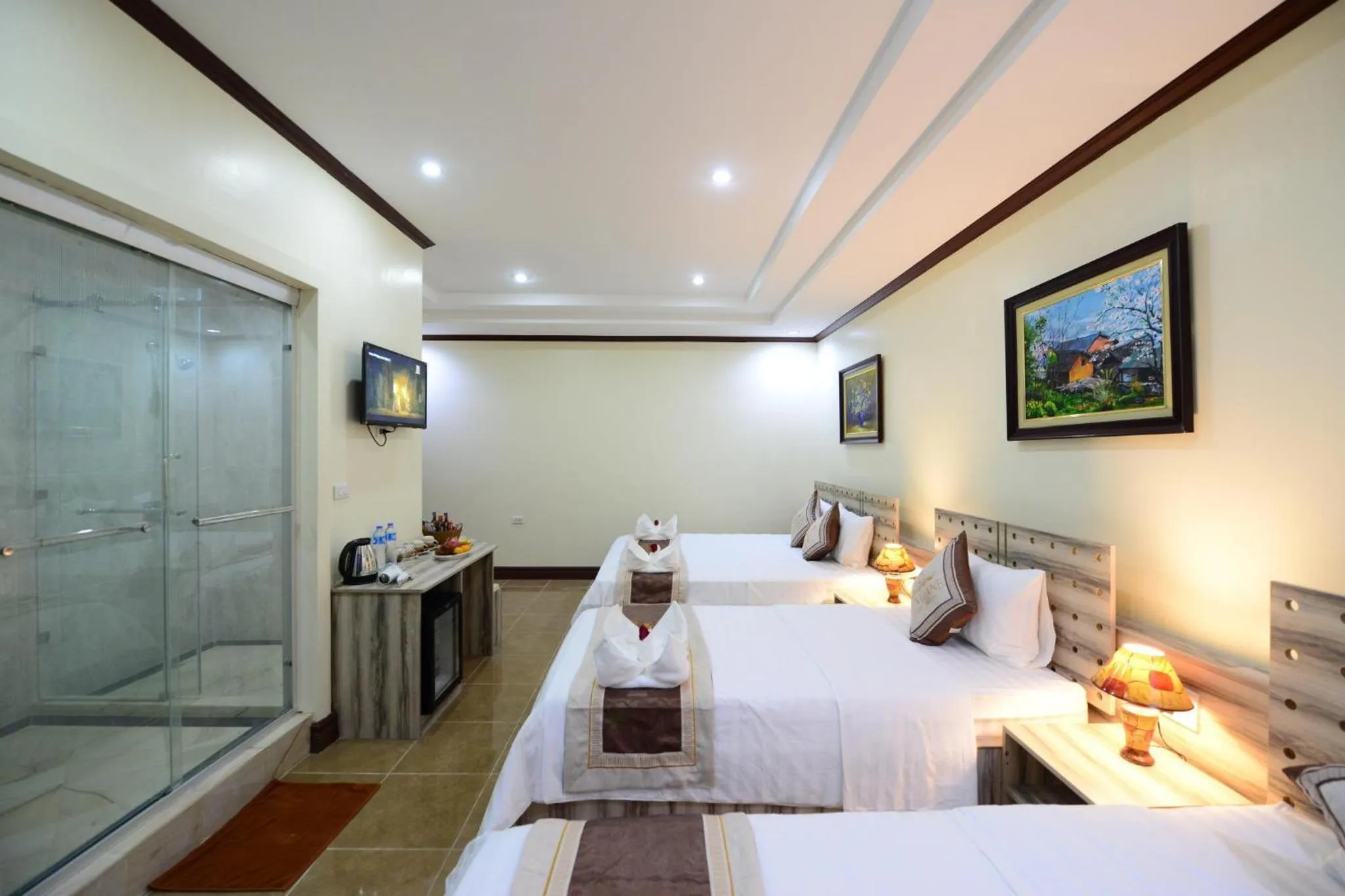 Photo of the whole room, Bed in Vientiane Luxury Hotel