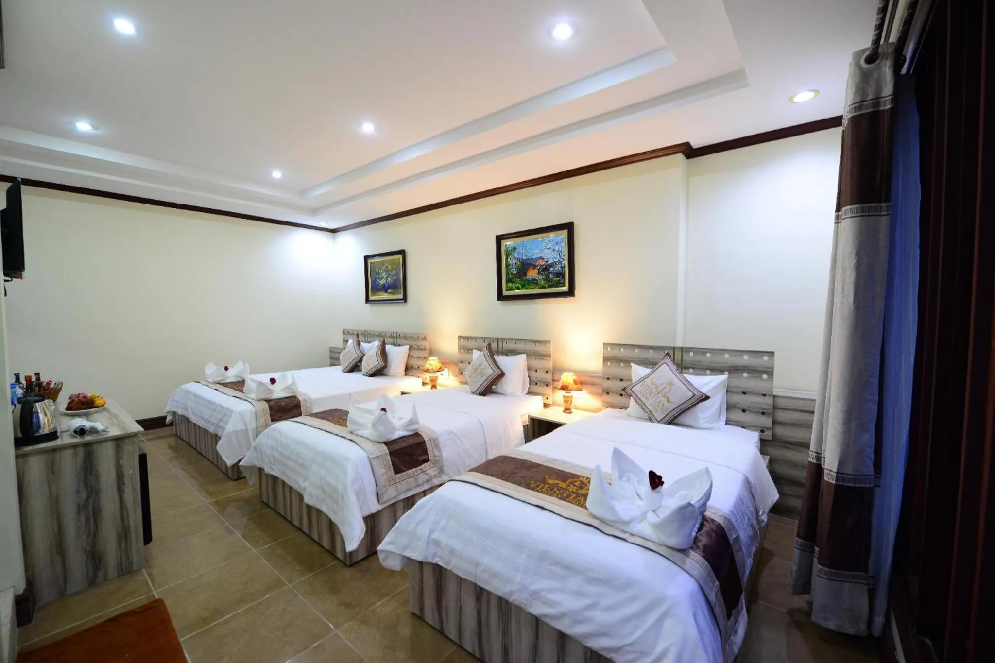 Bed in Vientiane Luxury Hotel