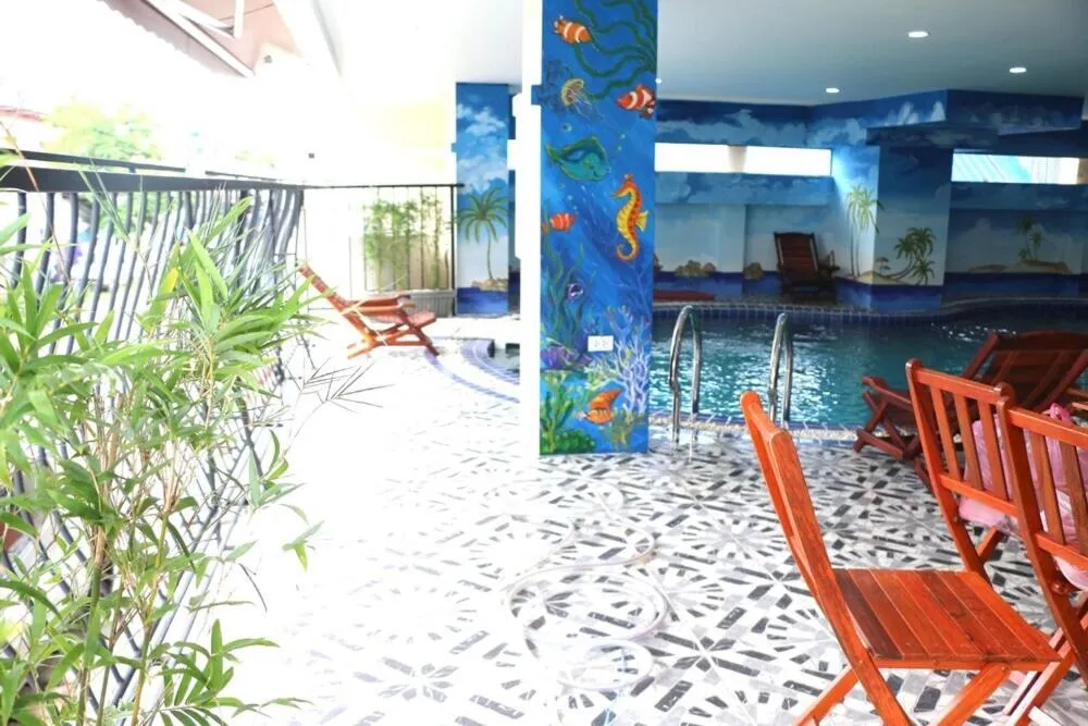 Pool view in Vientiane Luxury Hotel