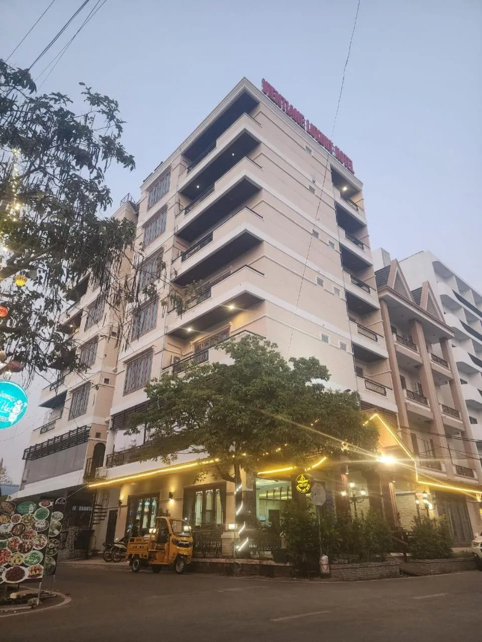 Vientiane Luxury Hotel