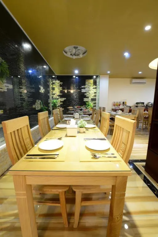 Restaurant/places to eat in Vientiane Luxury Hotel