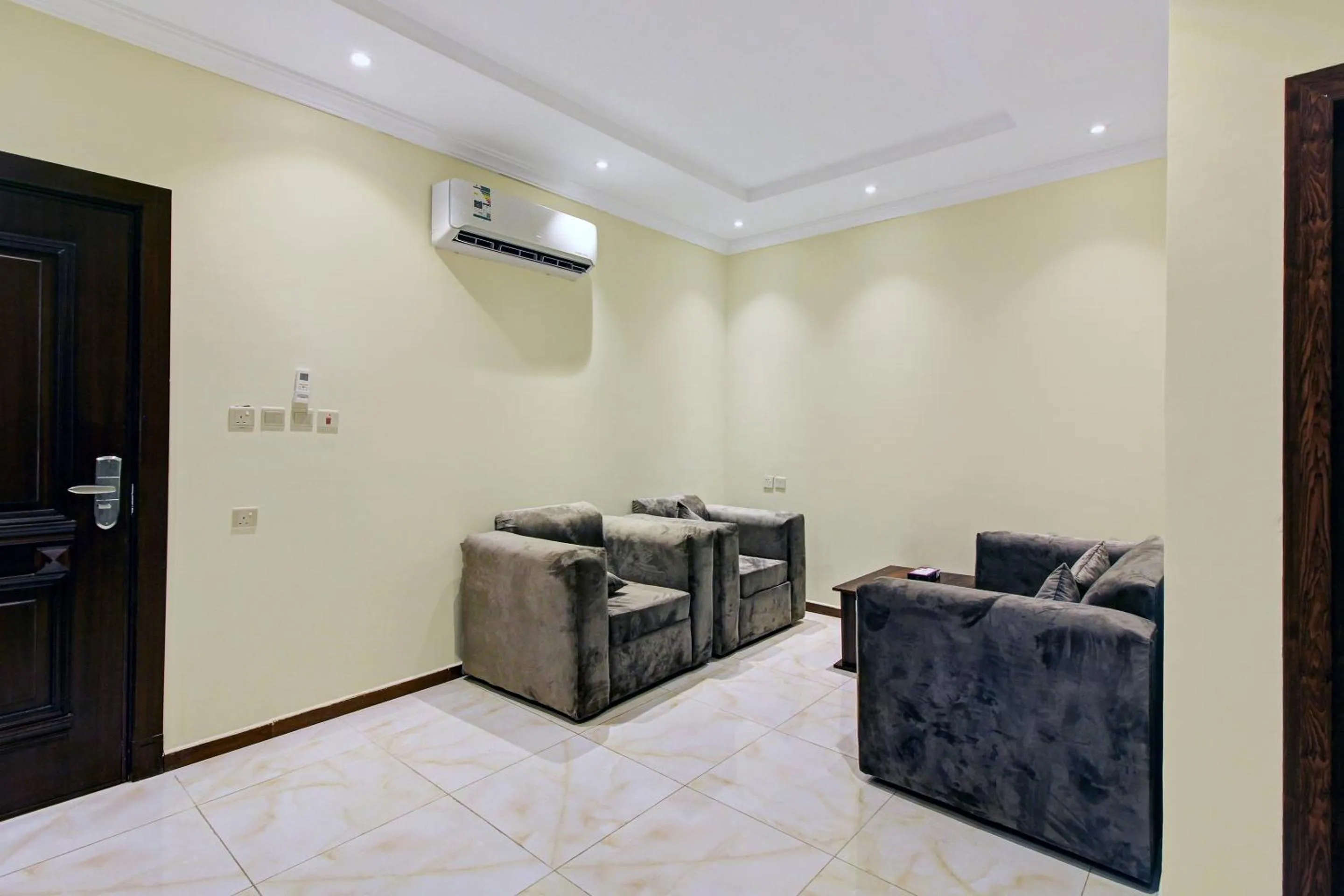 Bedroom in Al Tamayoz Al Raqi - Hiraa