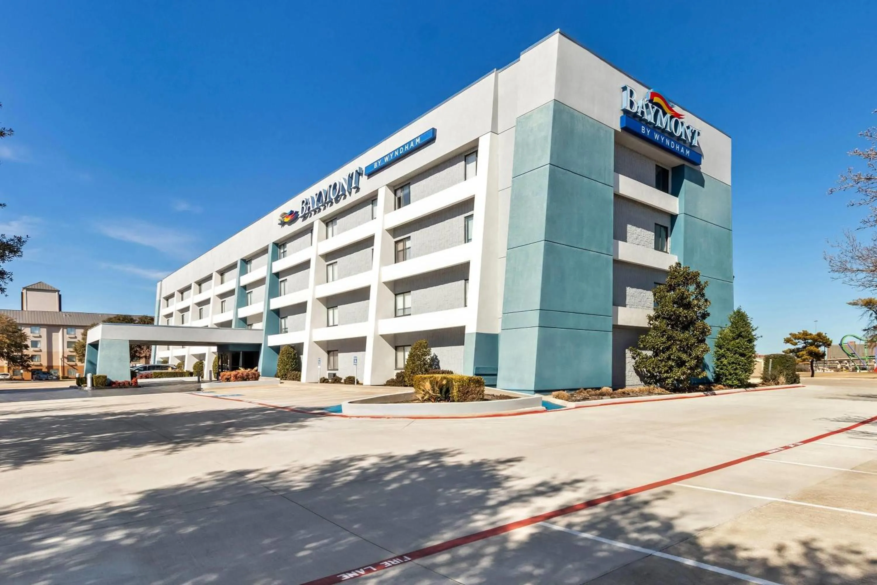 Property building in Baymont by Wyndham Arlington At Six Flags Dr