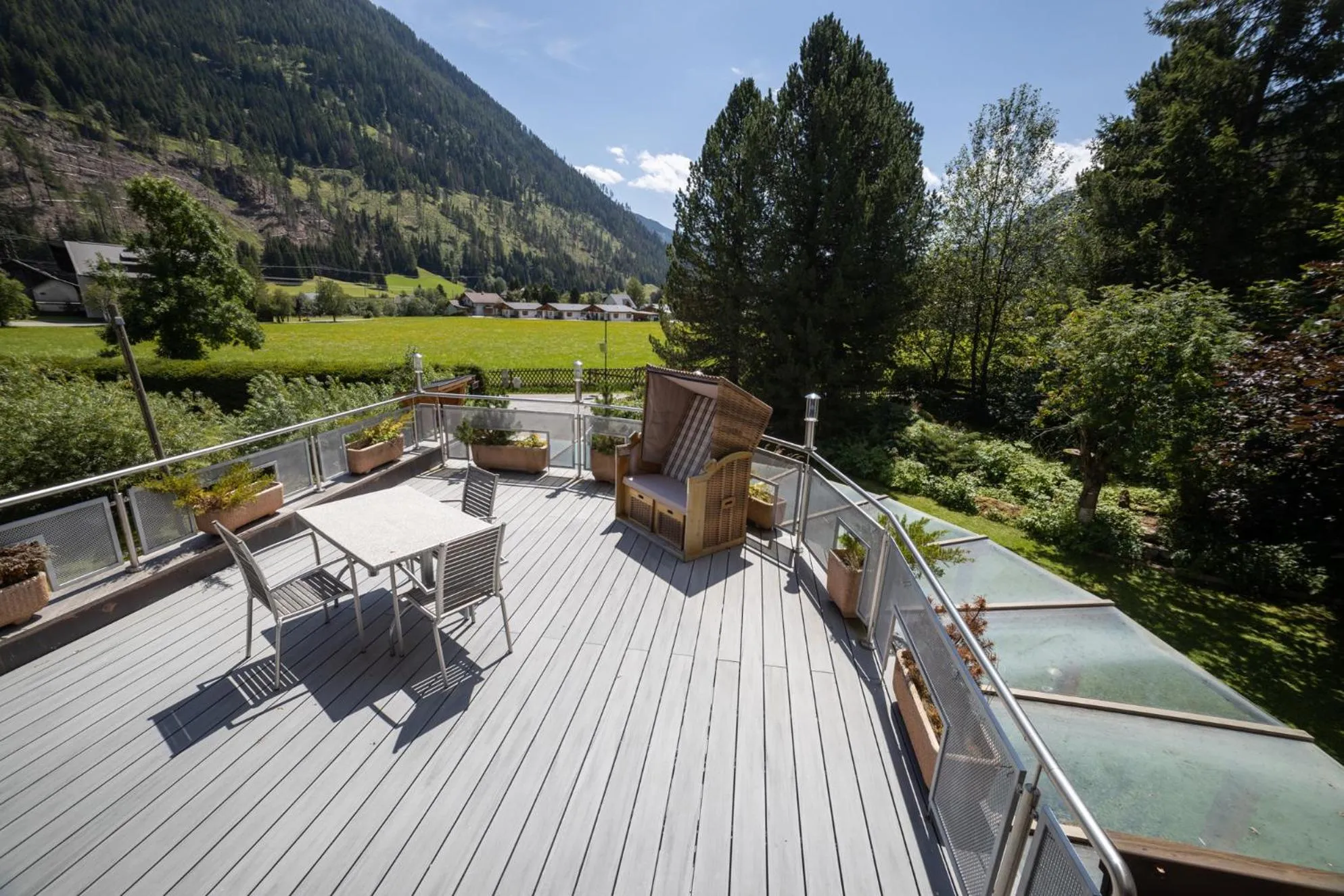 Balcony/Terrace in Apartments Hohenberger Mallnitz - Mein Platz in den Bergen!