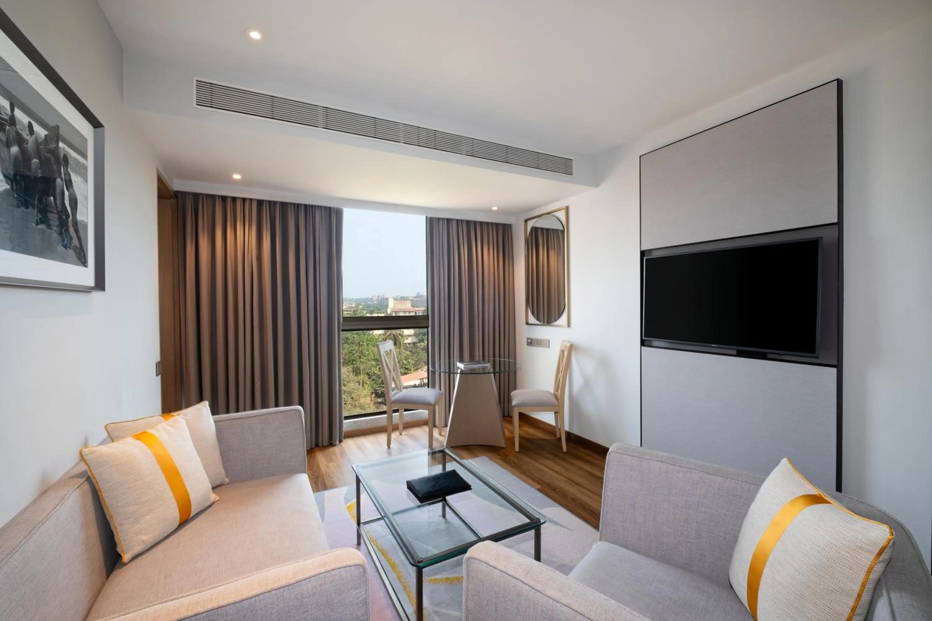 Living room, Bed in Vivanta Goa, Miramar