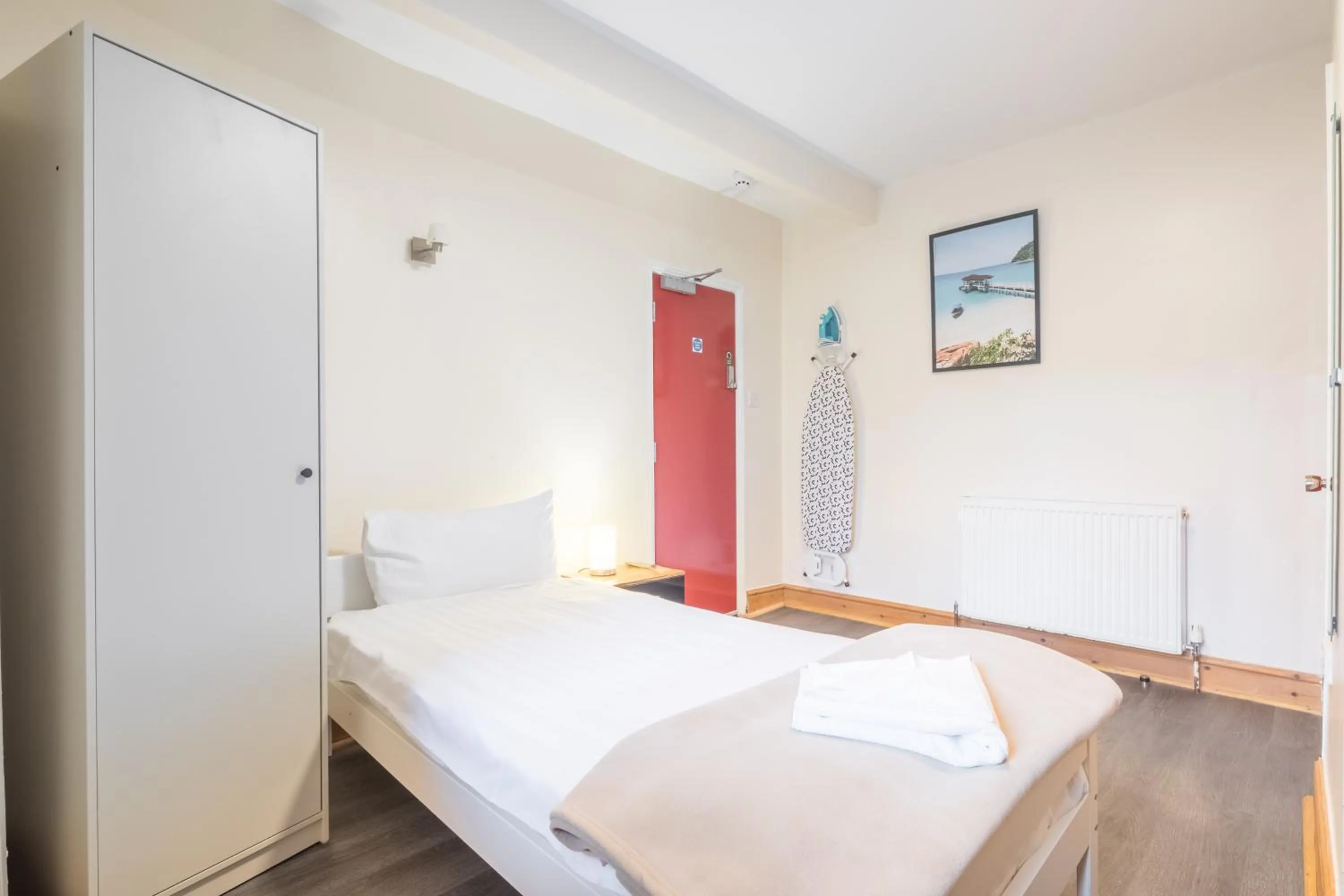 Bedroom, Bed in Rasa Sayang House - Self-check-in guesthouse