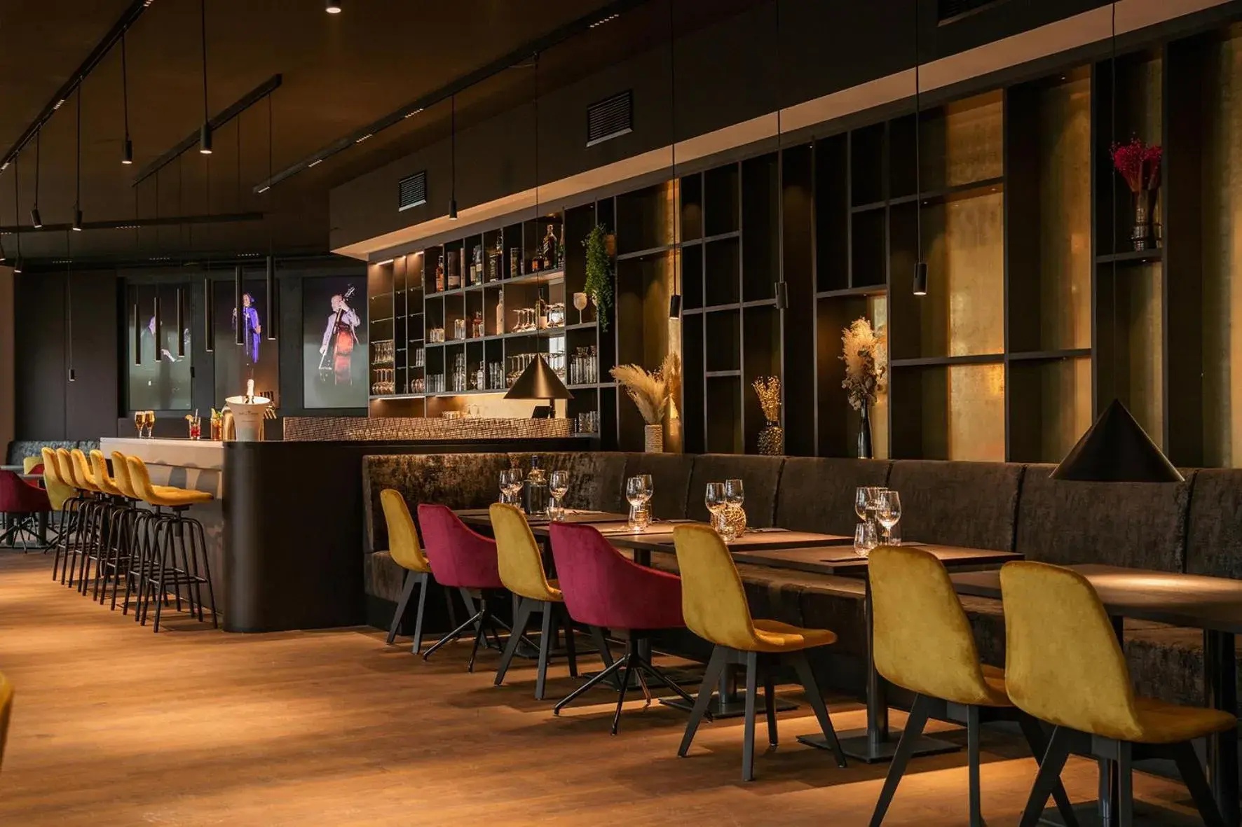 Restaurant/places to eat in Sombea Restaurant/places to eat in Sombea