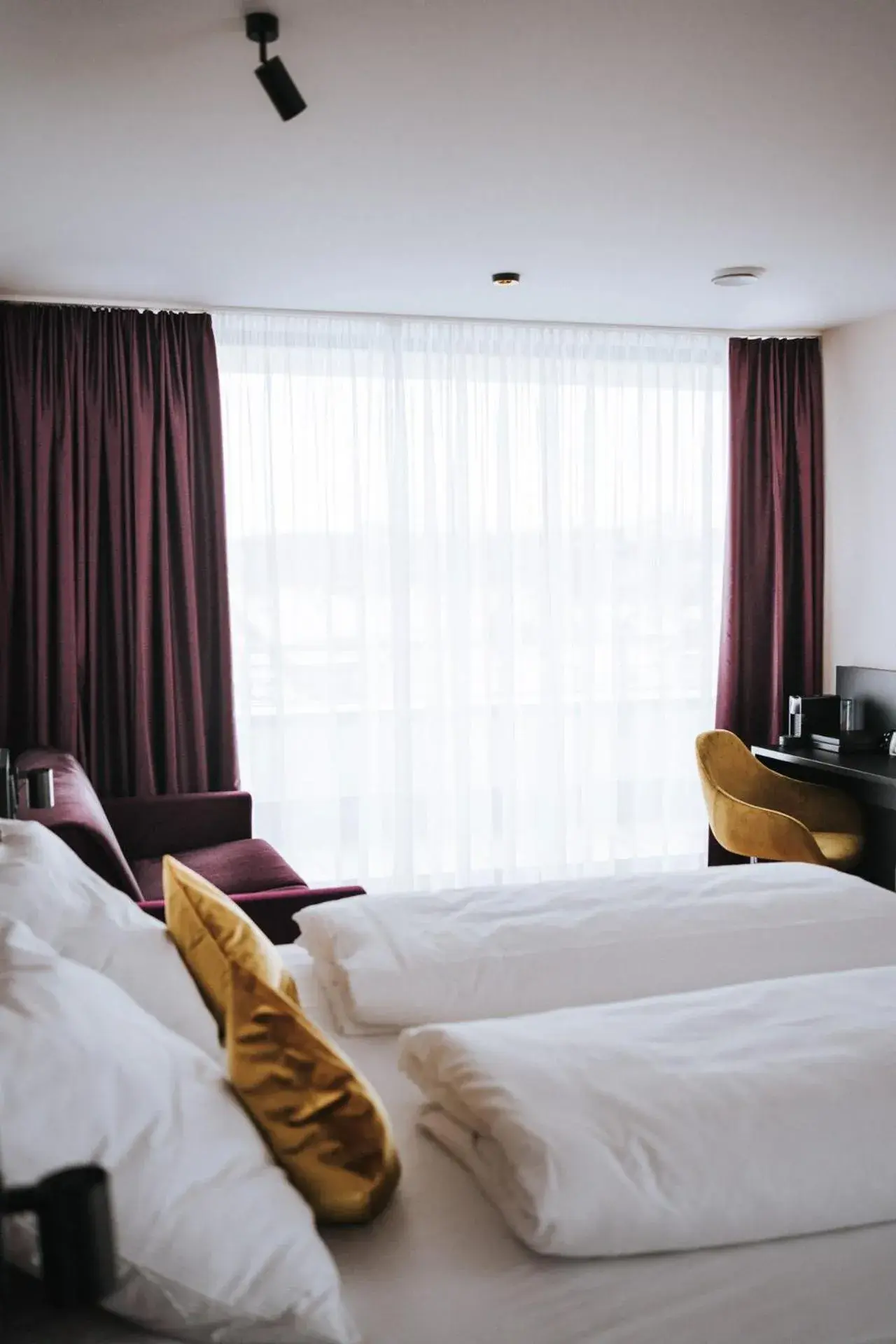 Suite with Balcony - single occupancy in Sombea Suite with Balcony - single occupancy in Sombea