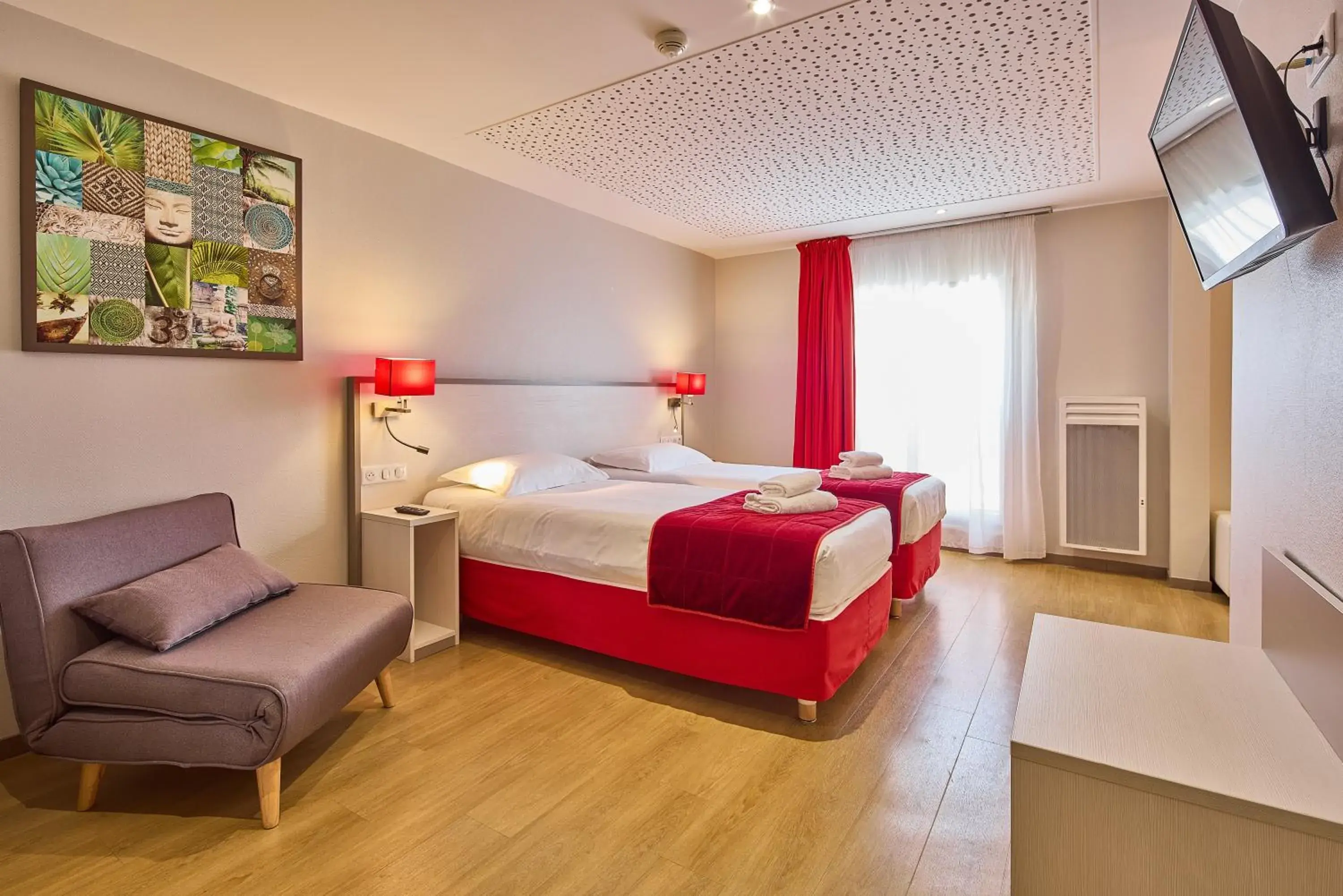 Comfort Twin room (PMR) in Hôtel Saint Laurent Comfort Twin room (PMR) in Hôtel Saint Laurent