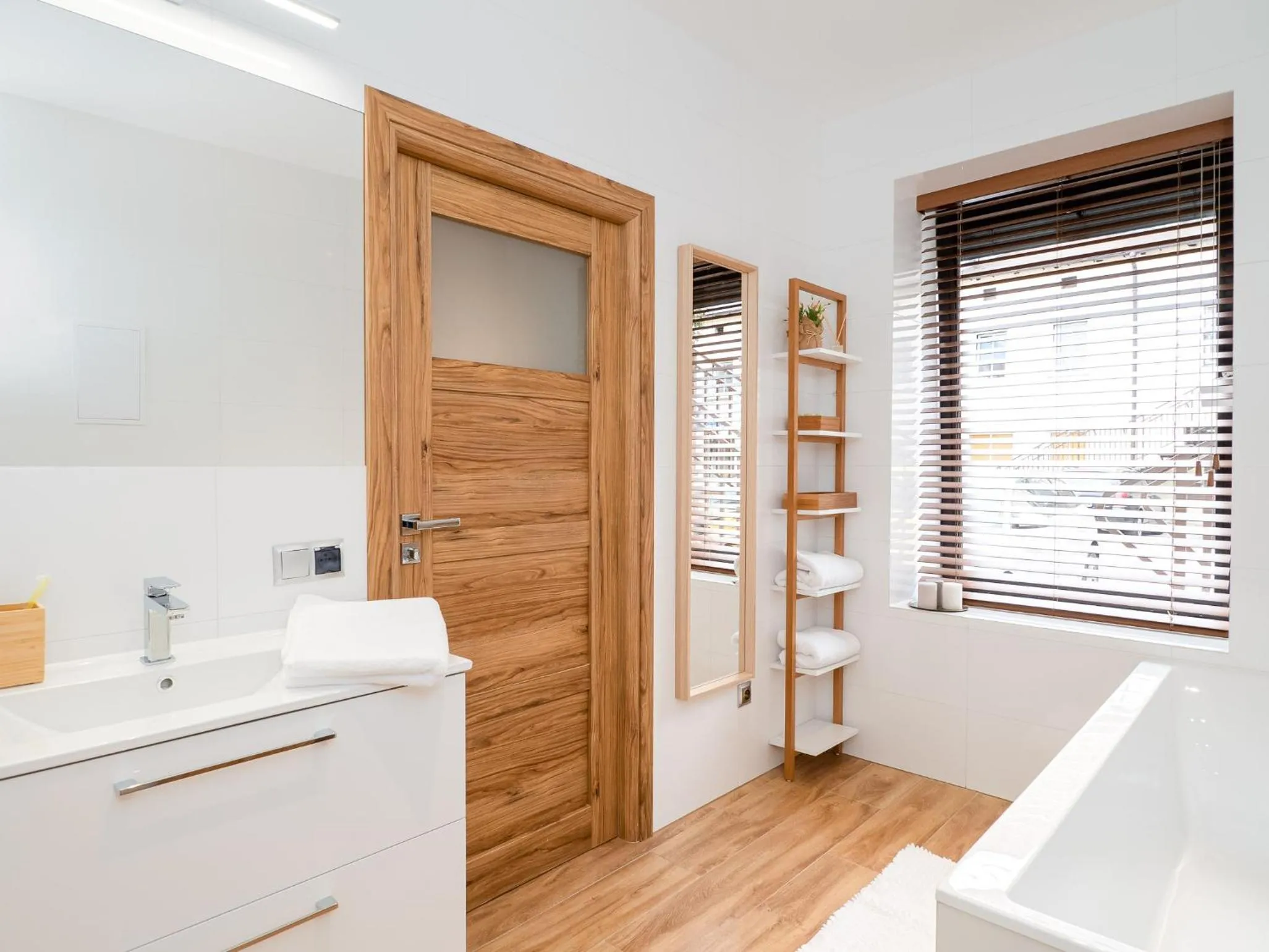Apartament DeLux Aleja NMP 8 - Free parking