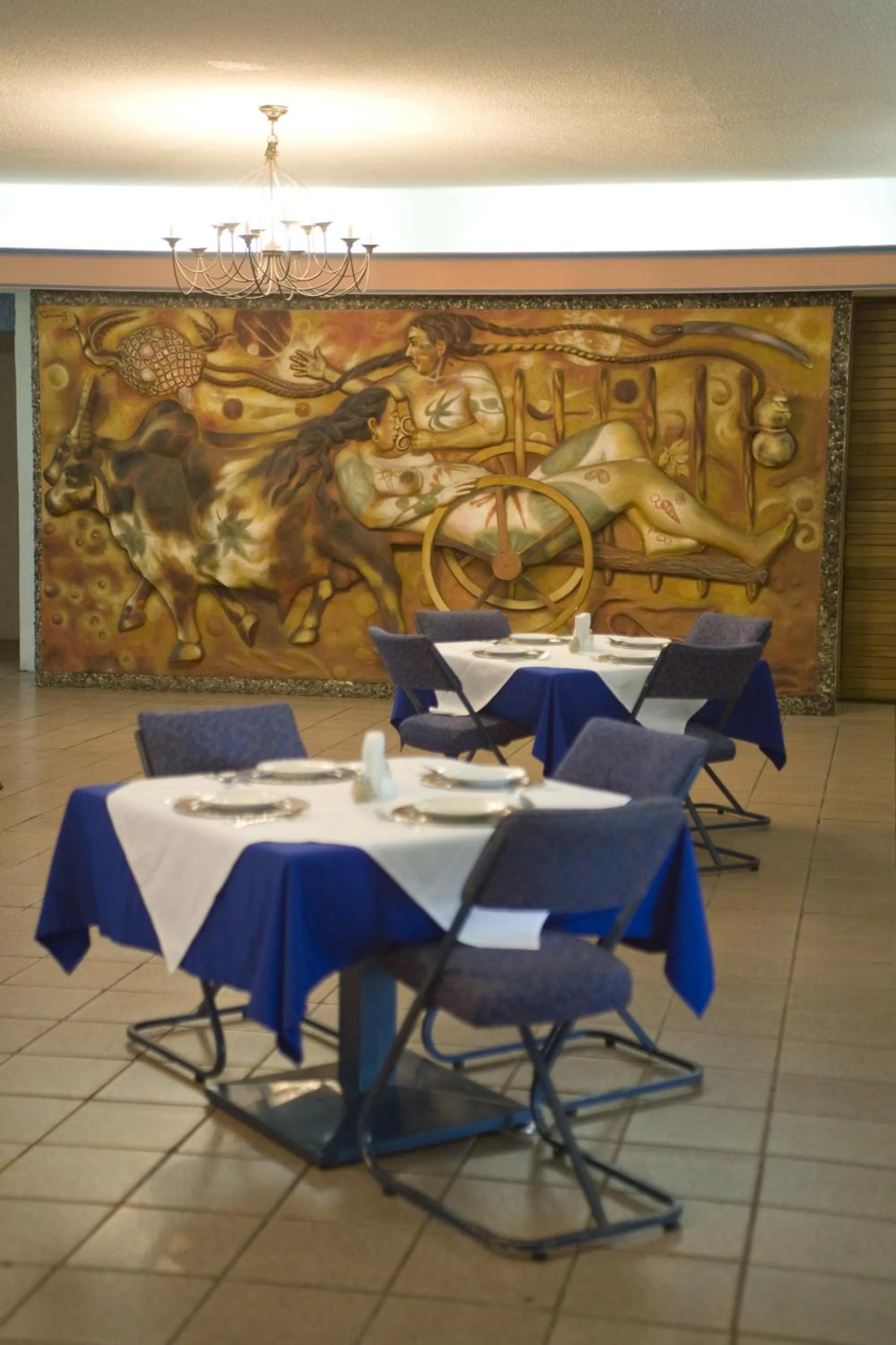 Restaurant/places to eat in Hotel Calli