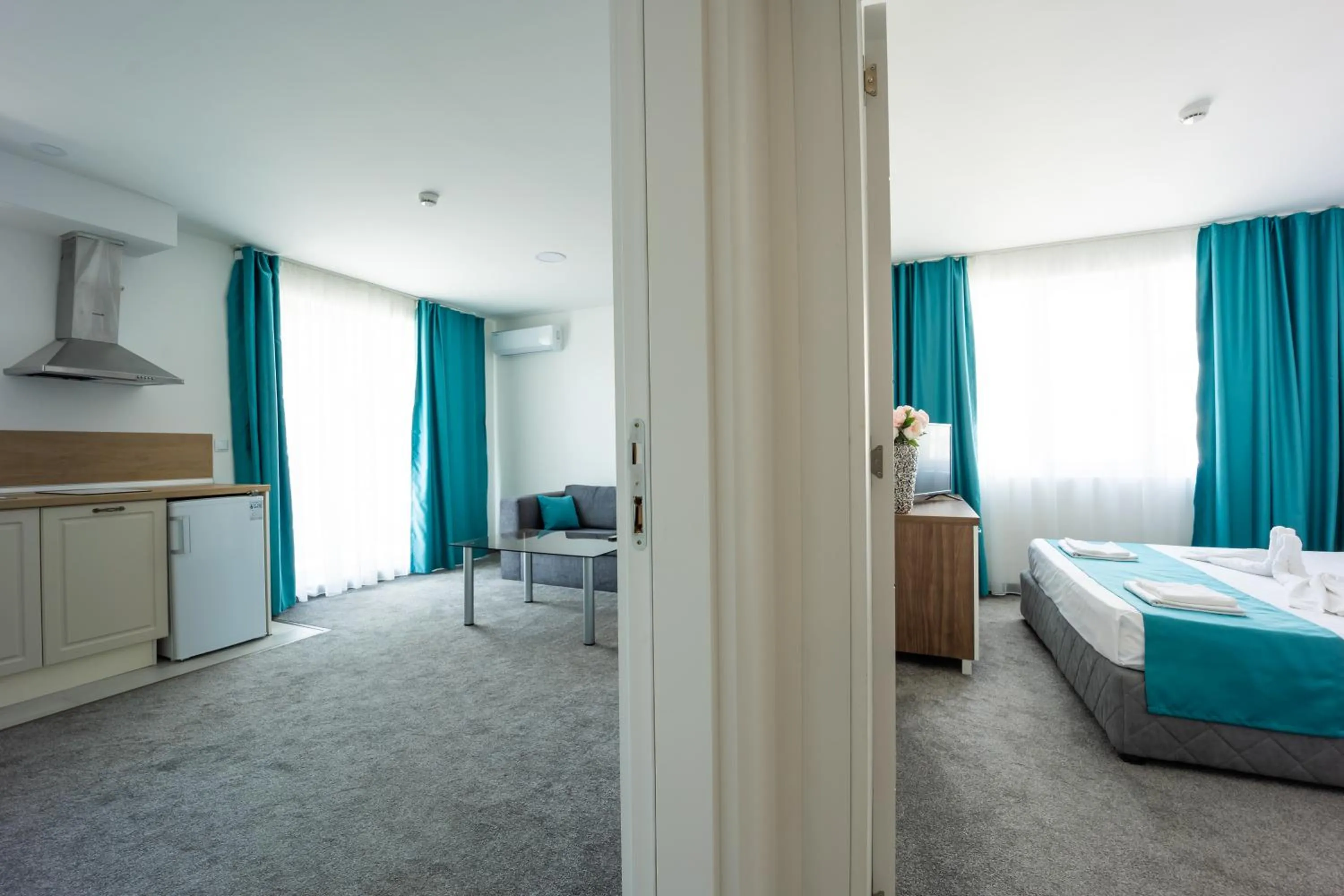 Photo of the whole room in Hotel Zonya