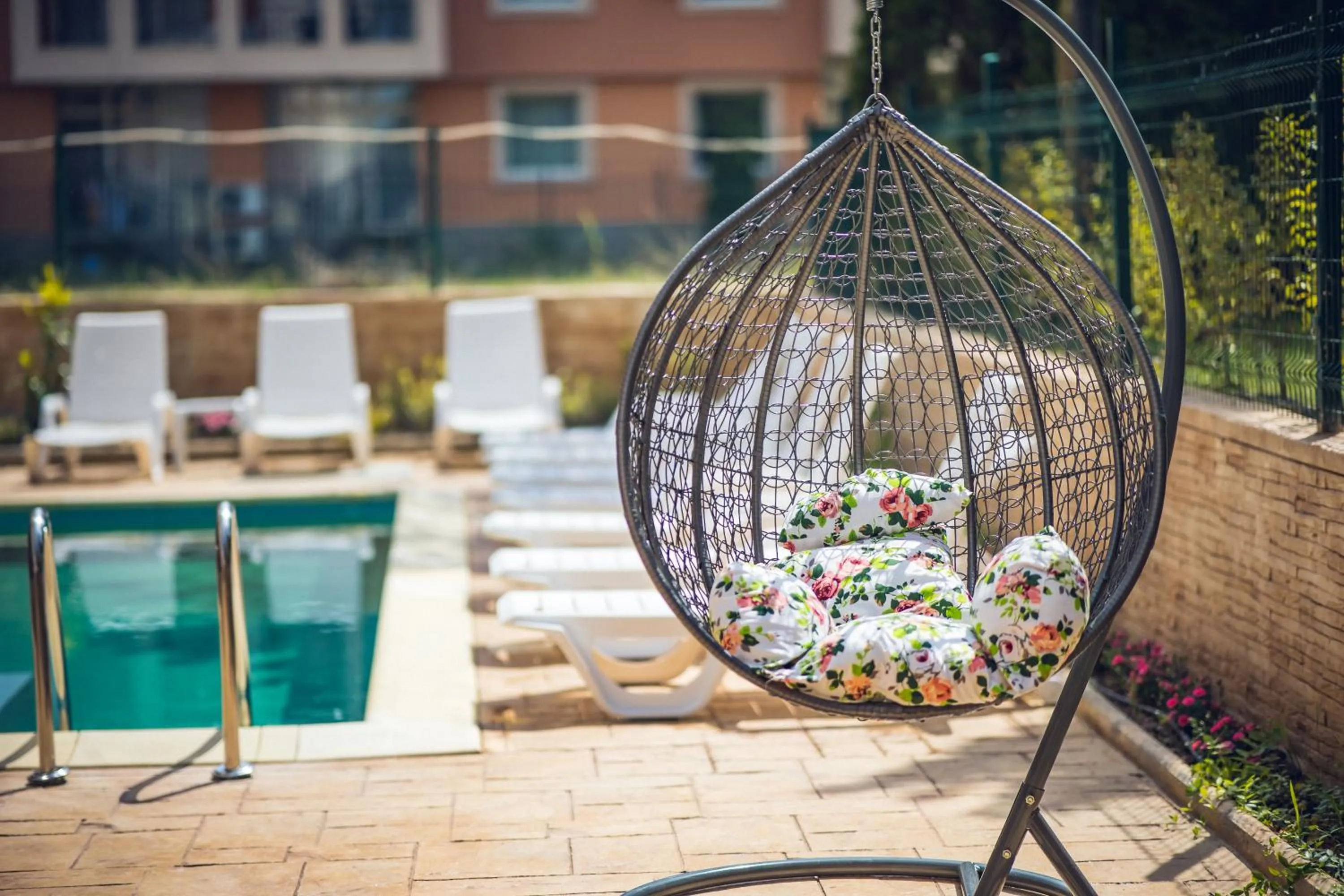 Swimming pool in Hotel Zonya