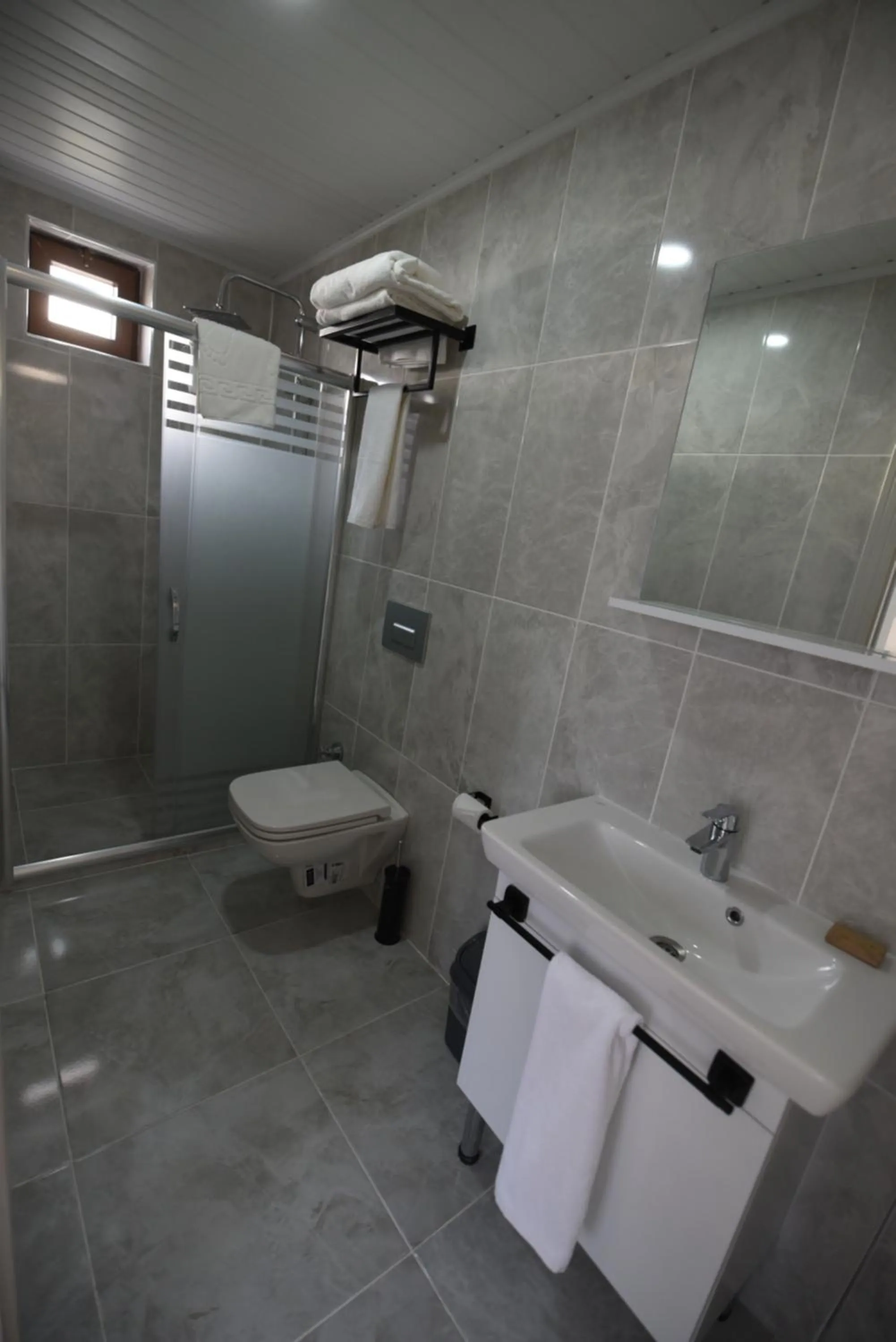 Bathroom in Trigo Hotel