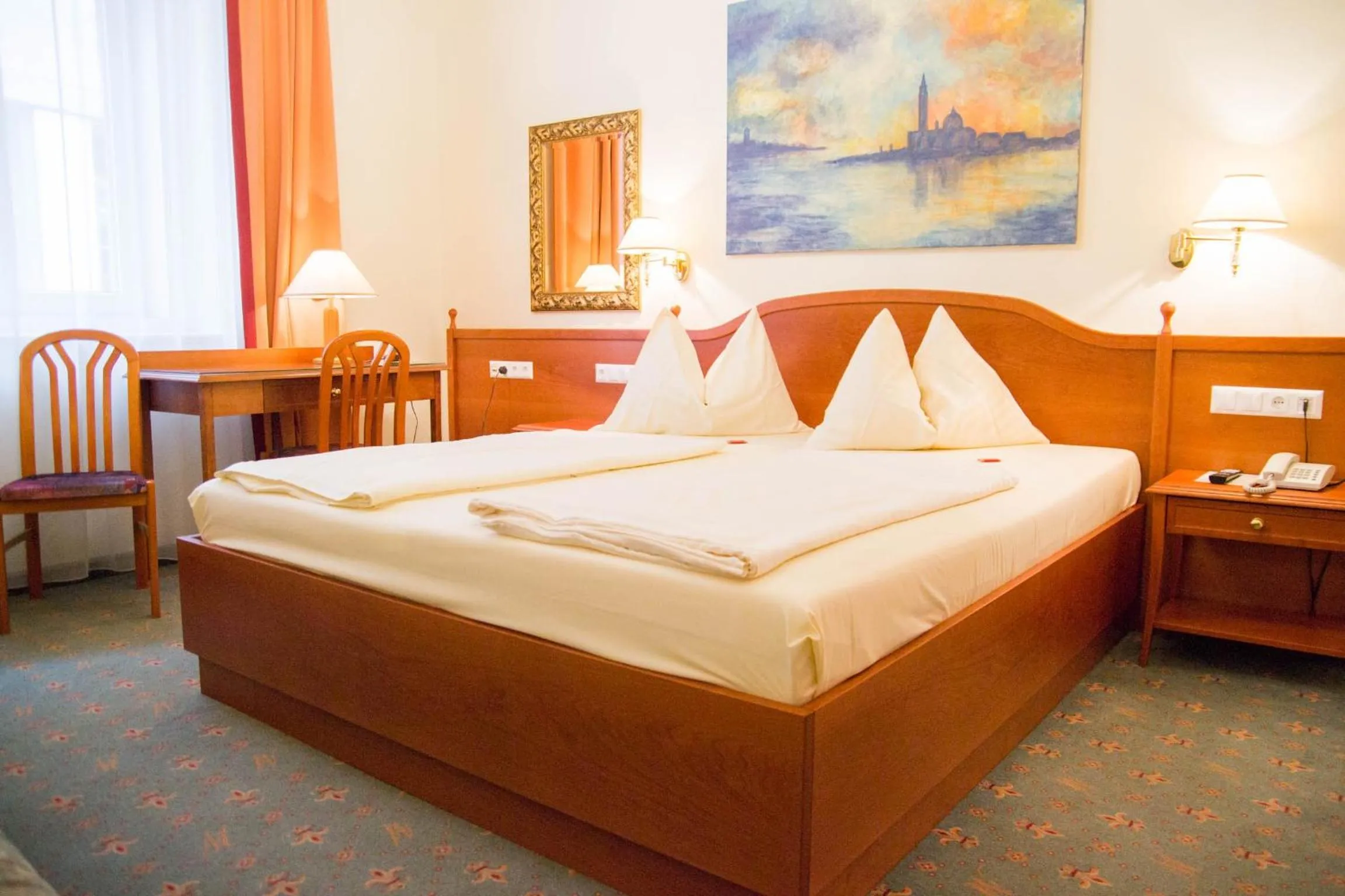 Day, Bed in Altstadt Hotel Mosser