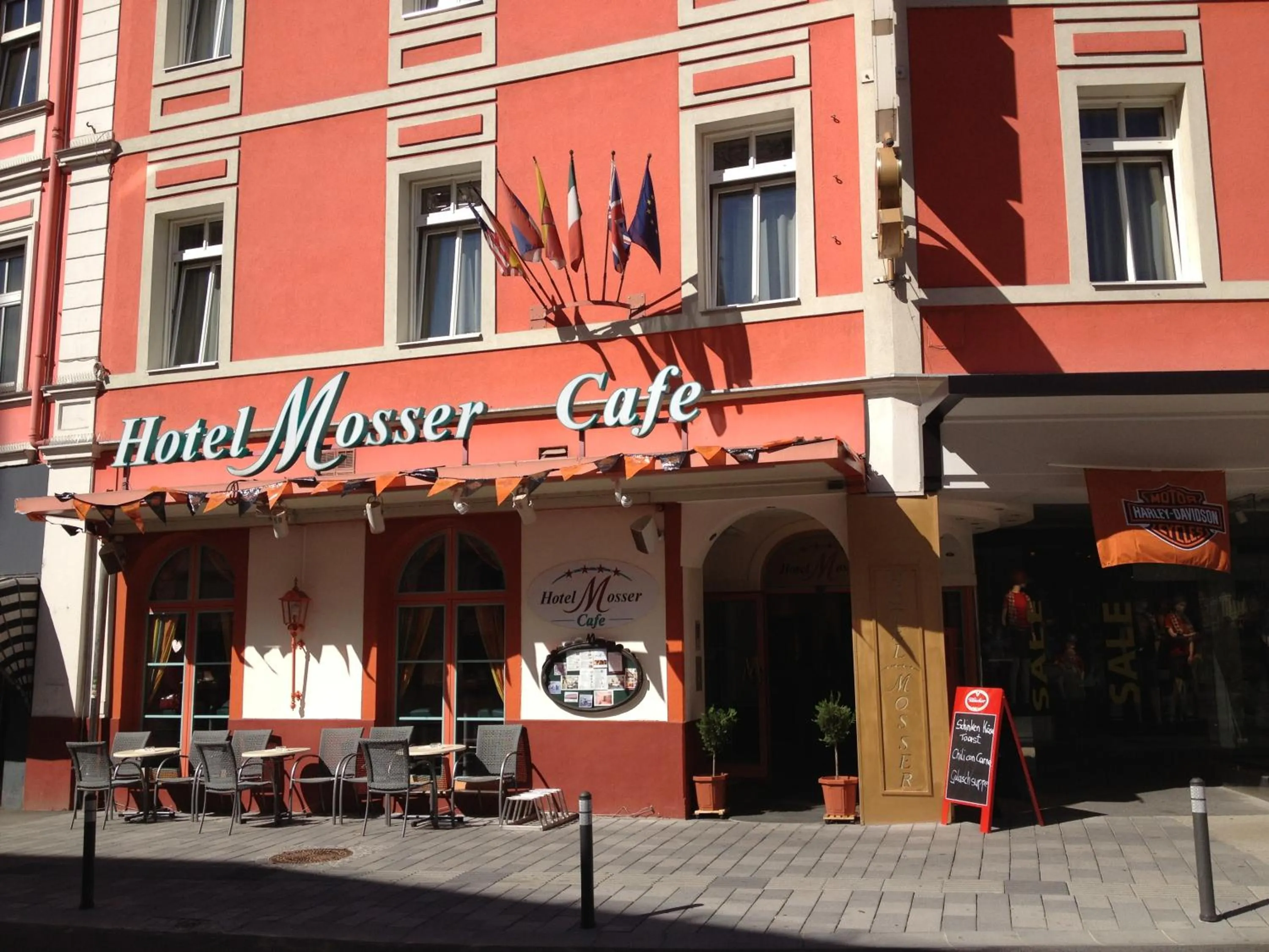 Property building in Altstadt Hotel Mosser