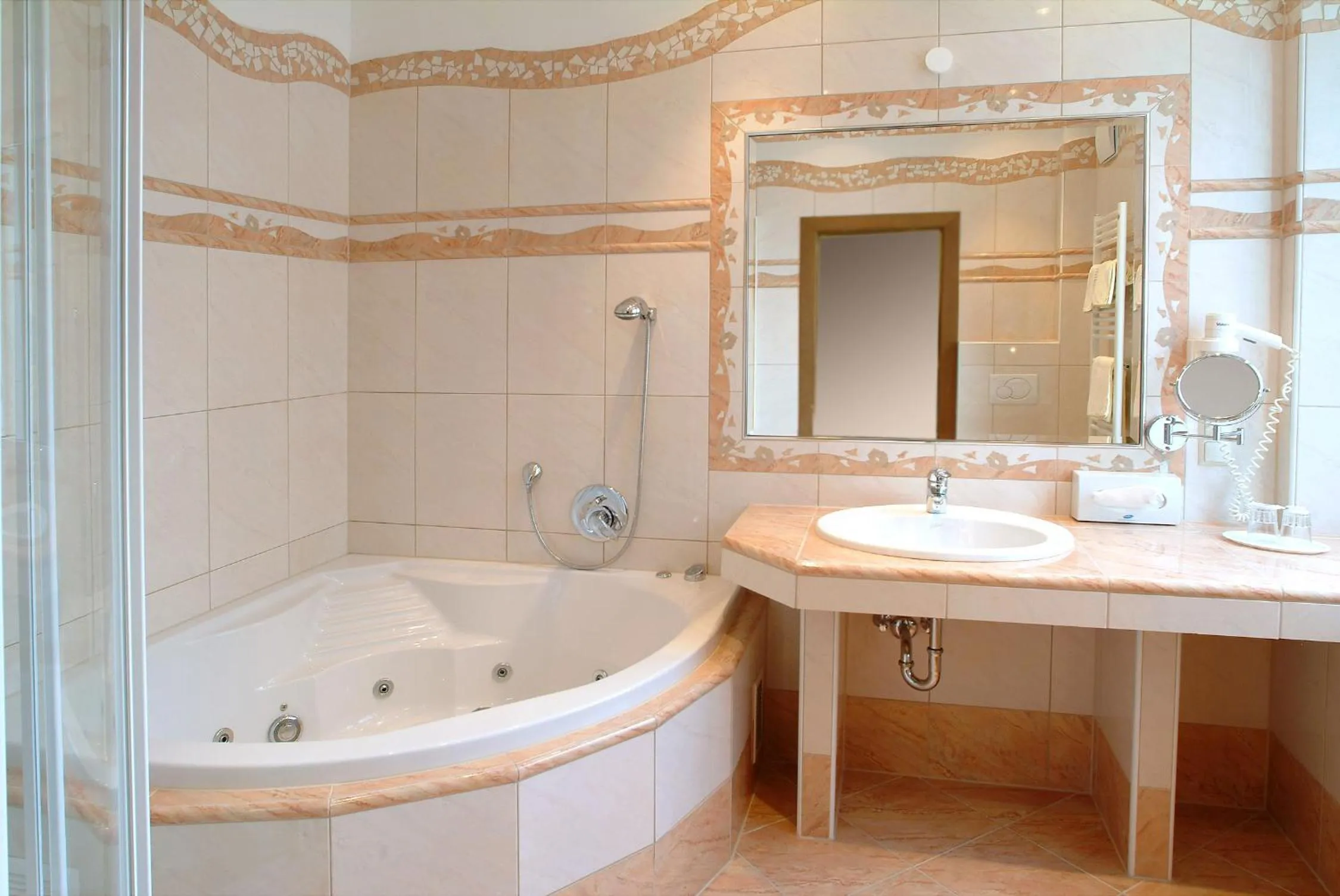 Bathroom in Altstadt Hotel Mosser