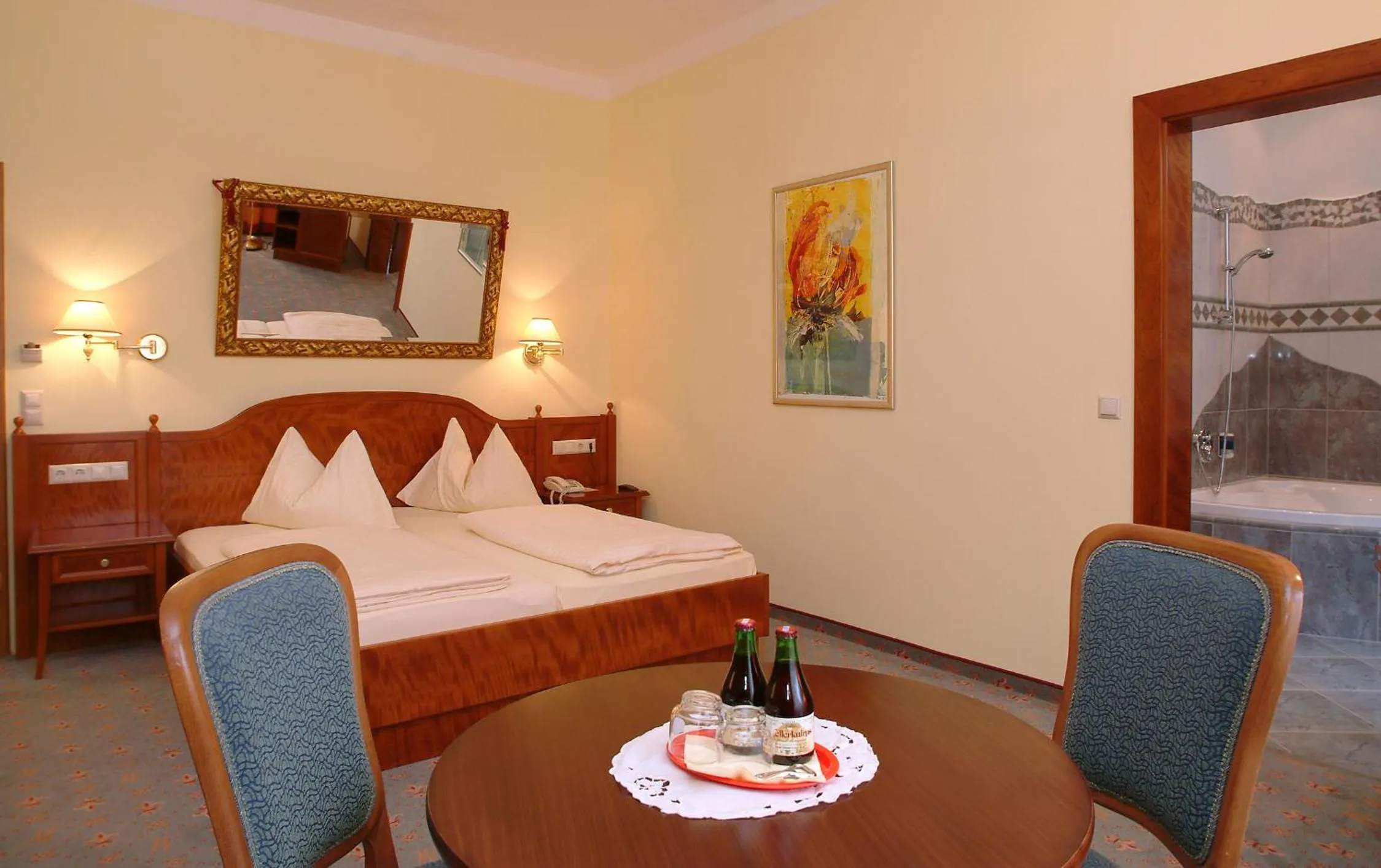 Photo of the whole room, Bed in Altstadt Hotel Mosser