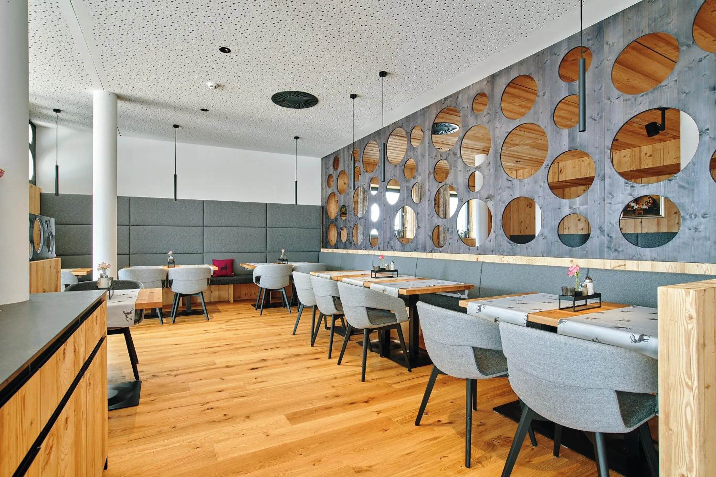 Restaurant/places to eat in Hotel Venetblick