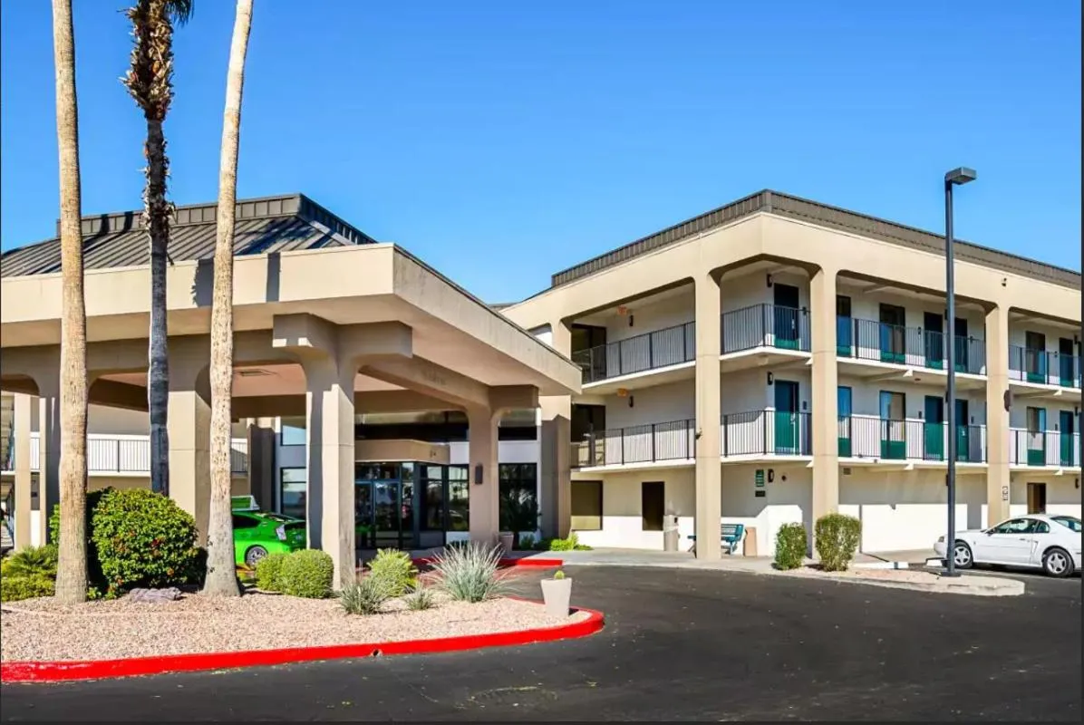 Stay7 studios Hotel Phoenix Metro