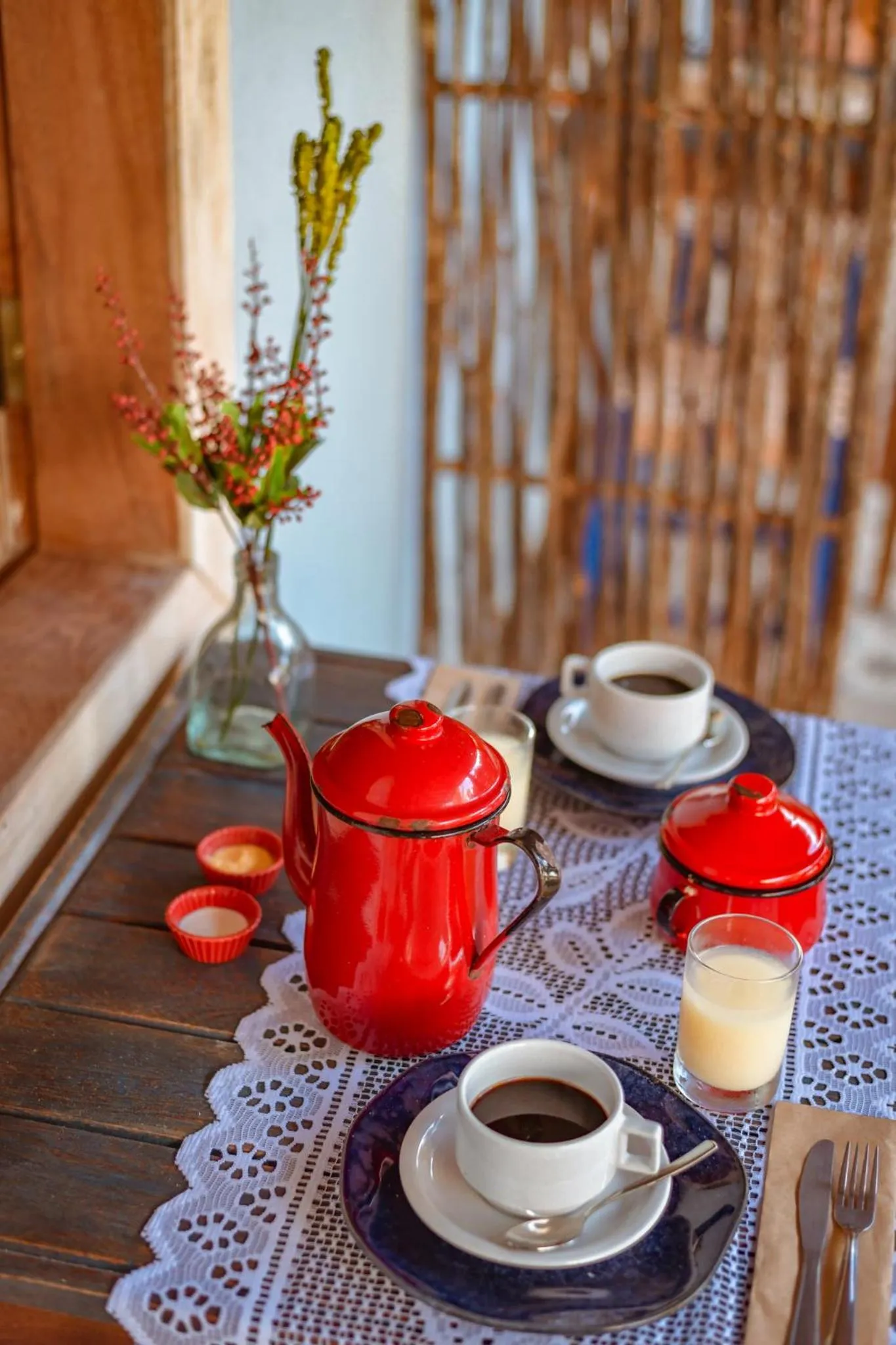 Breakfast in EcoCharme Pousada Netuno