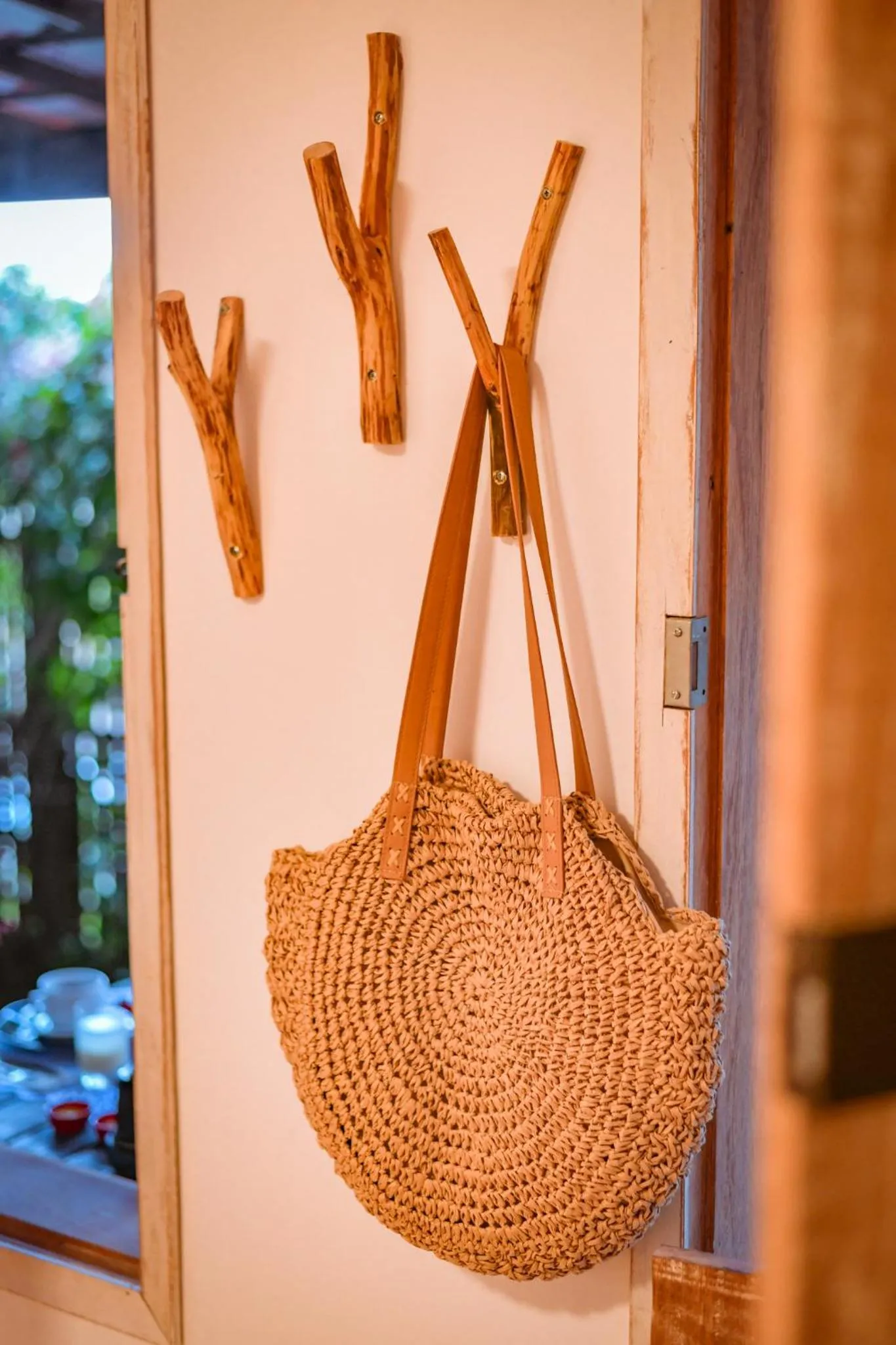 Decorative detail in EcoCharme Pousada Netuno