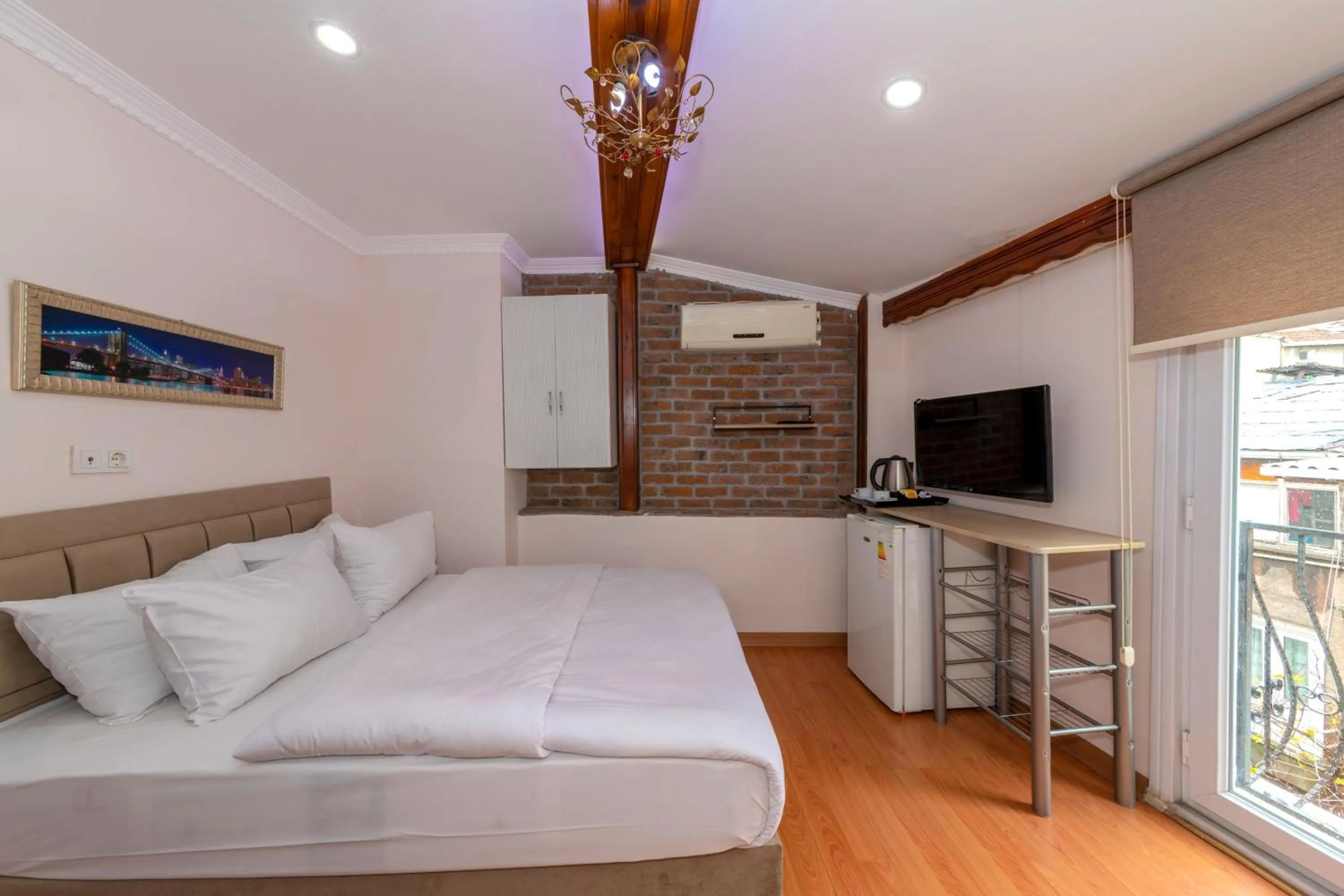 Bed in Taksim City Suites