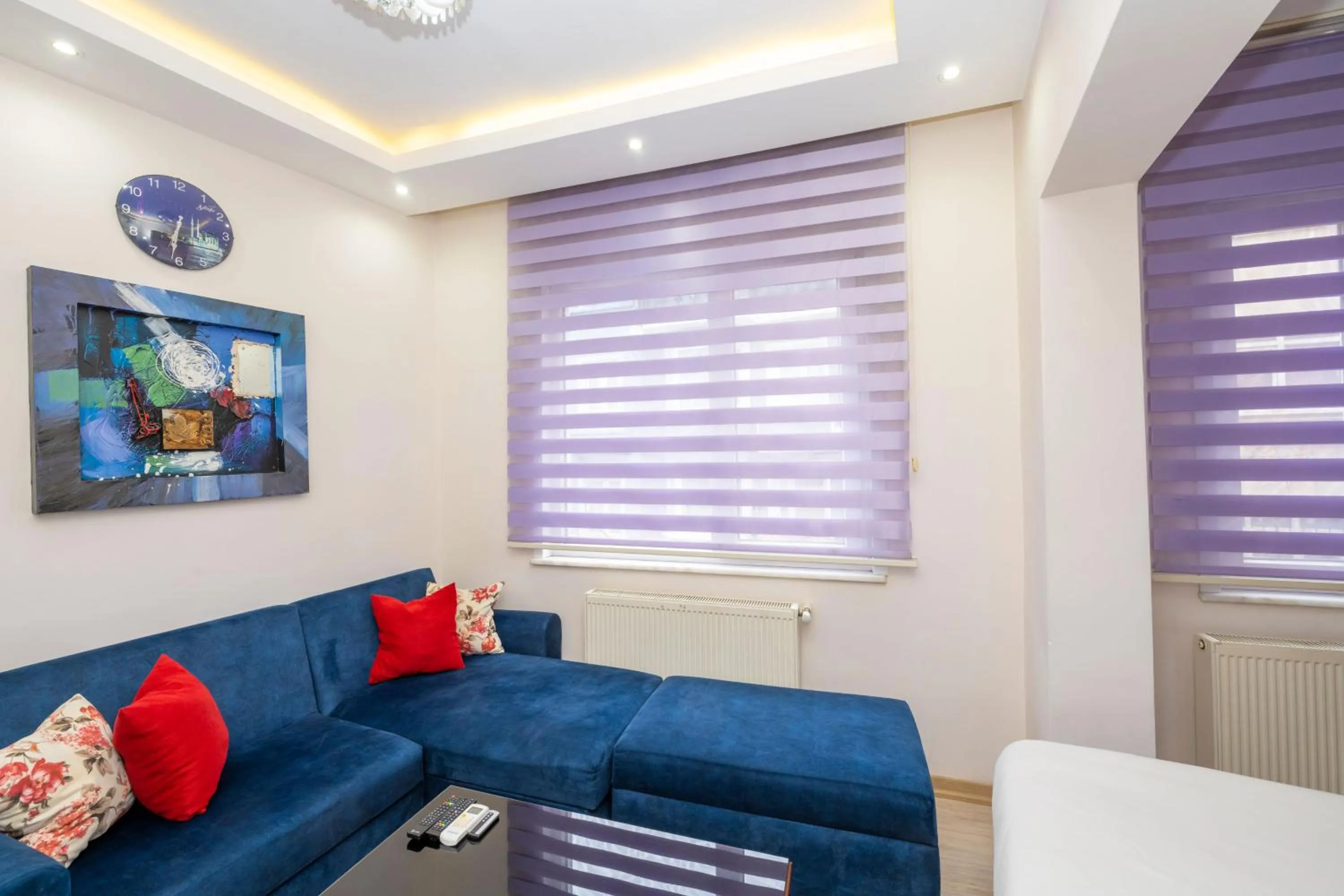 TV and multimedia in Taksim City Suites