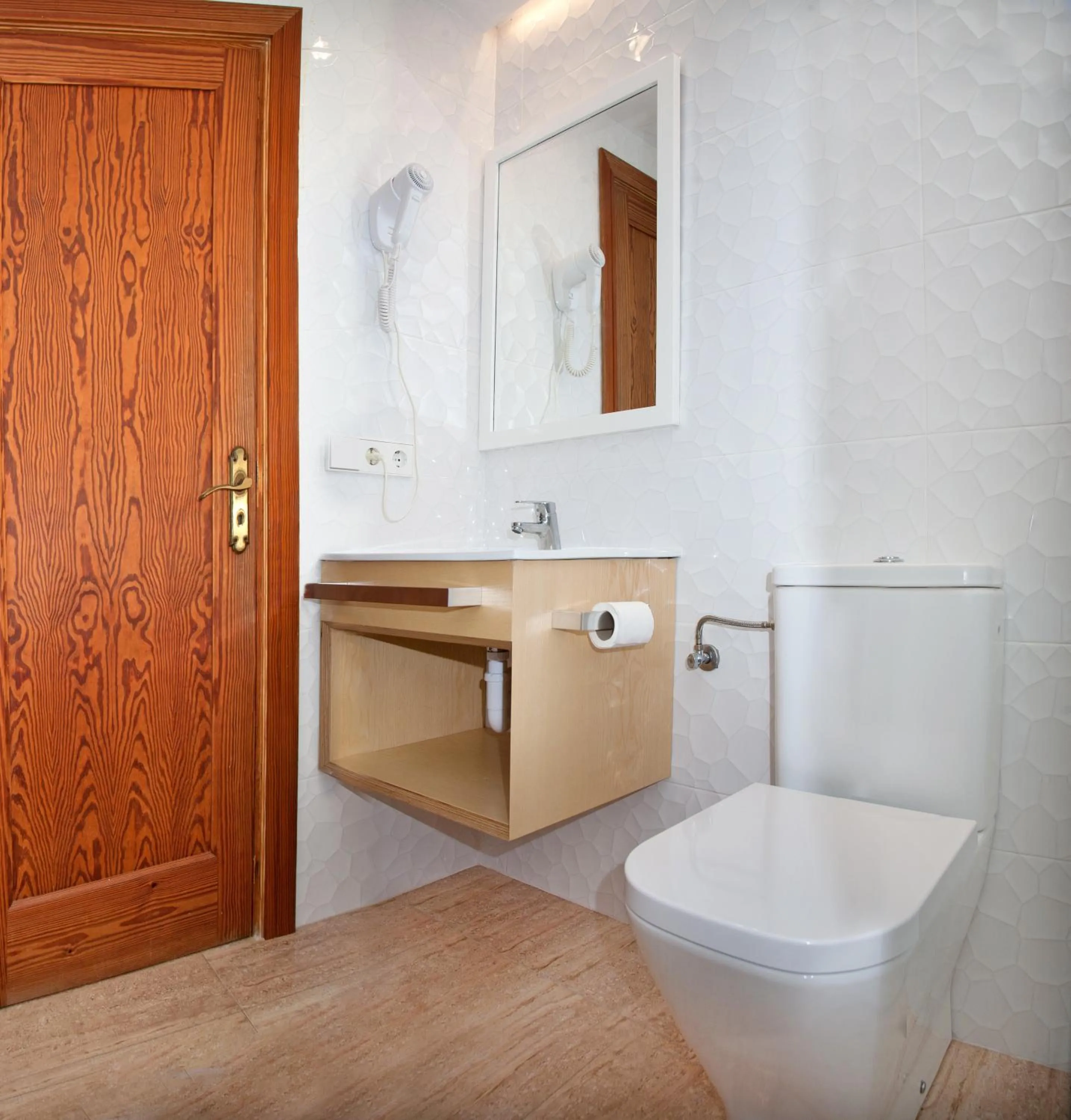 Bathroom in Mar Blau
