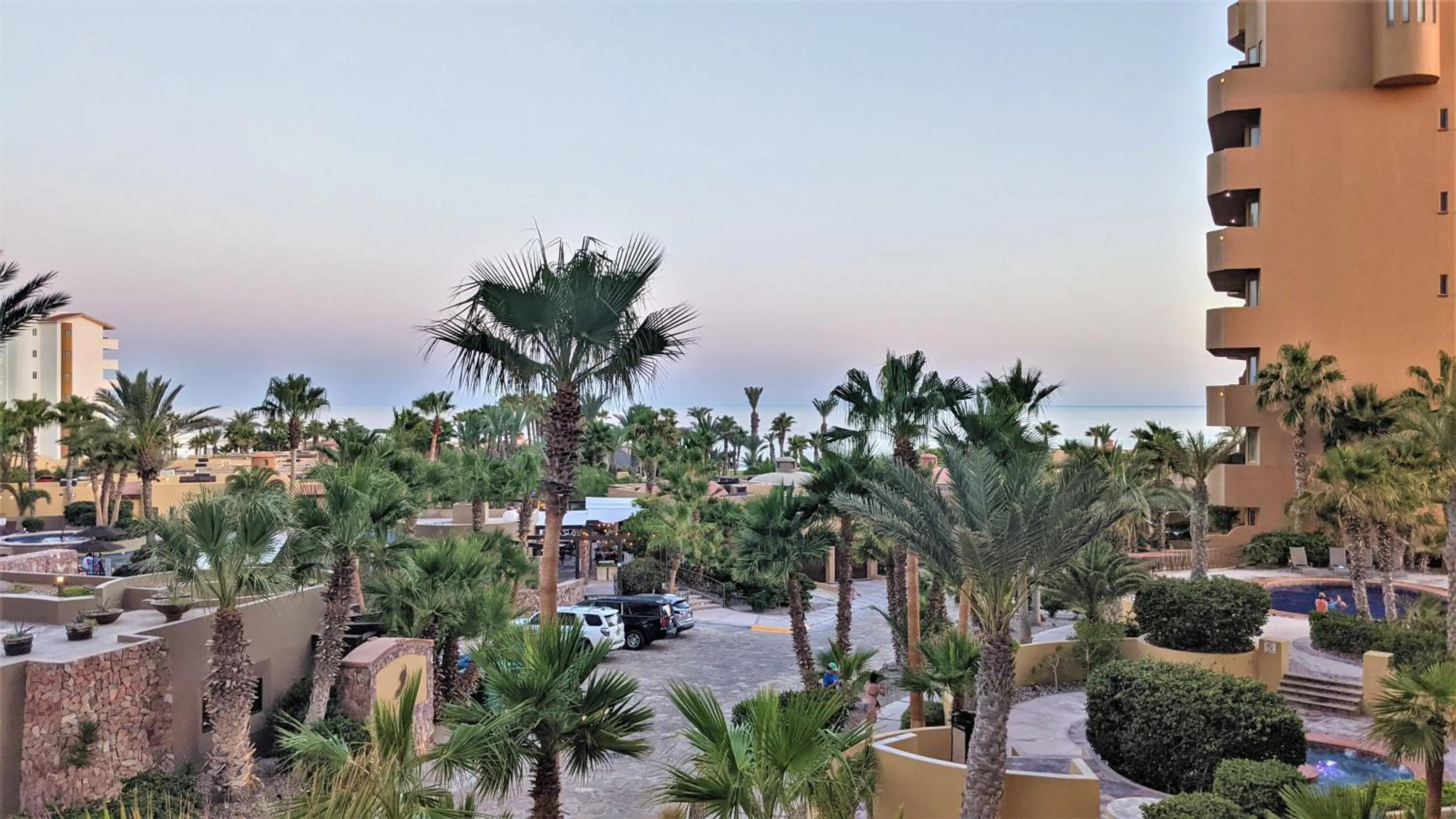 Sea view in Bella Sirena Luxury Resort 205-D