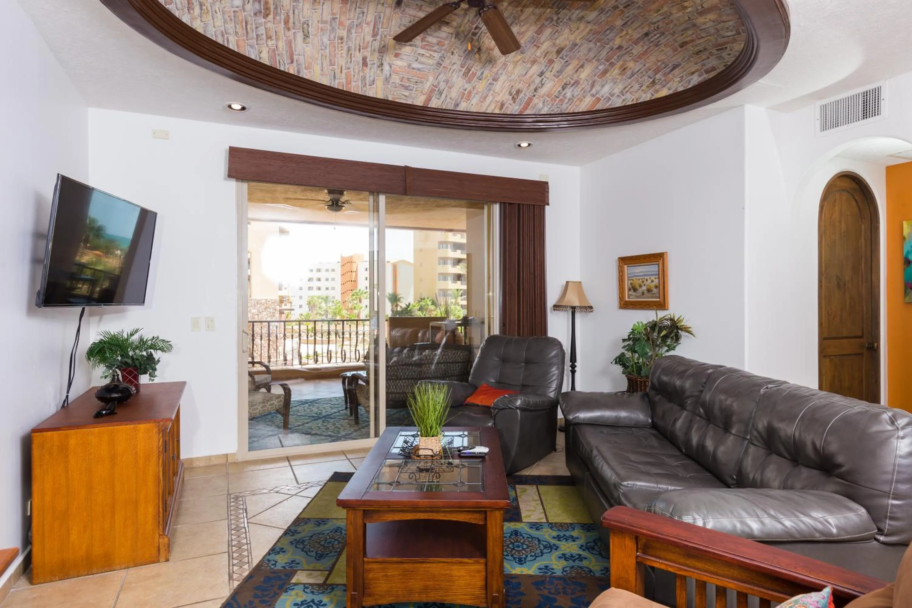 Living room in Bella Sirena Luxury Resort 205-D