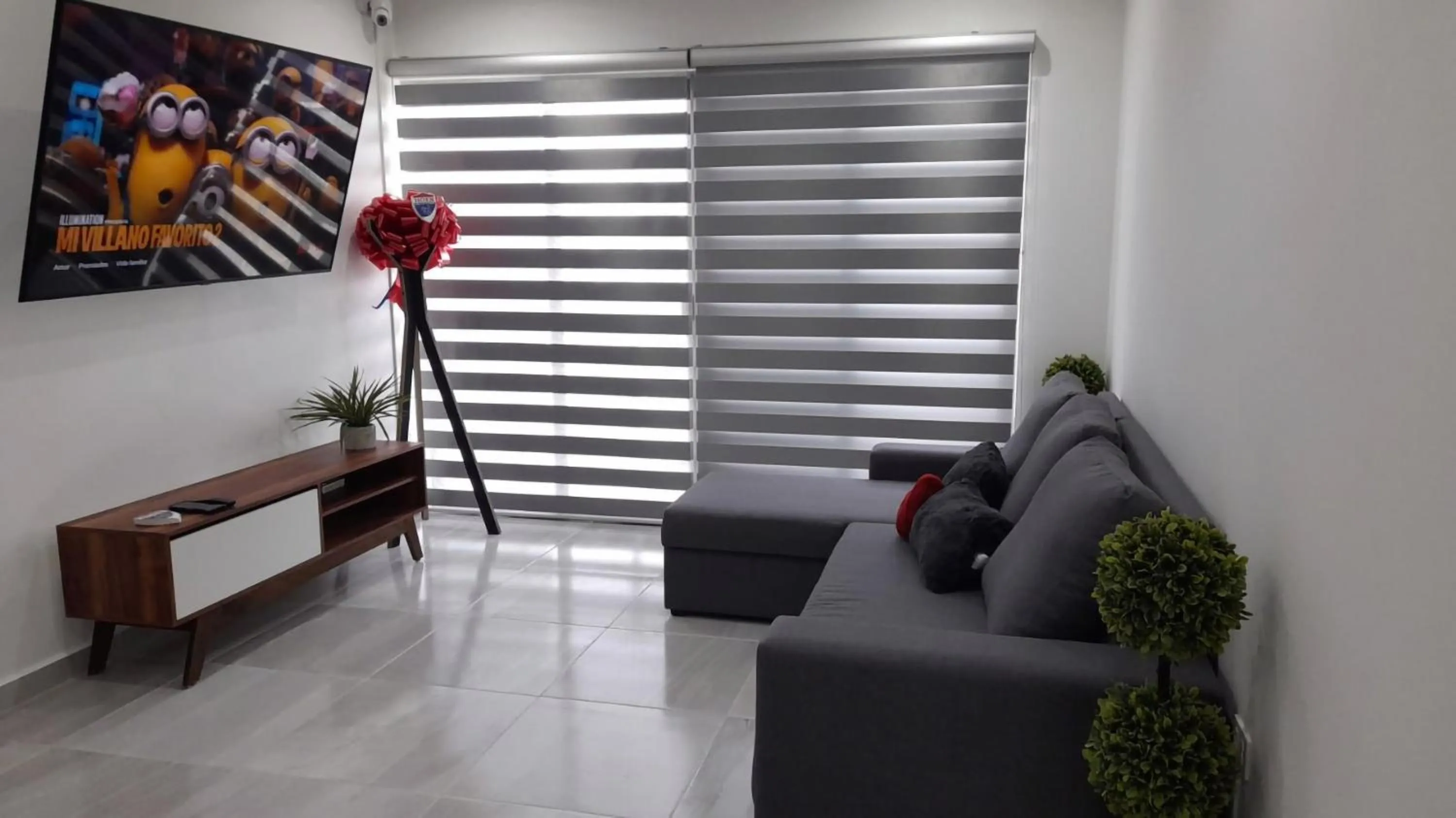 Living room in Gorgeous Apartment HOEStel Long Island!