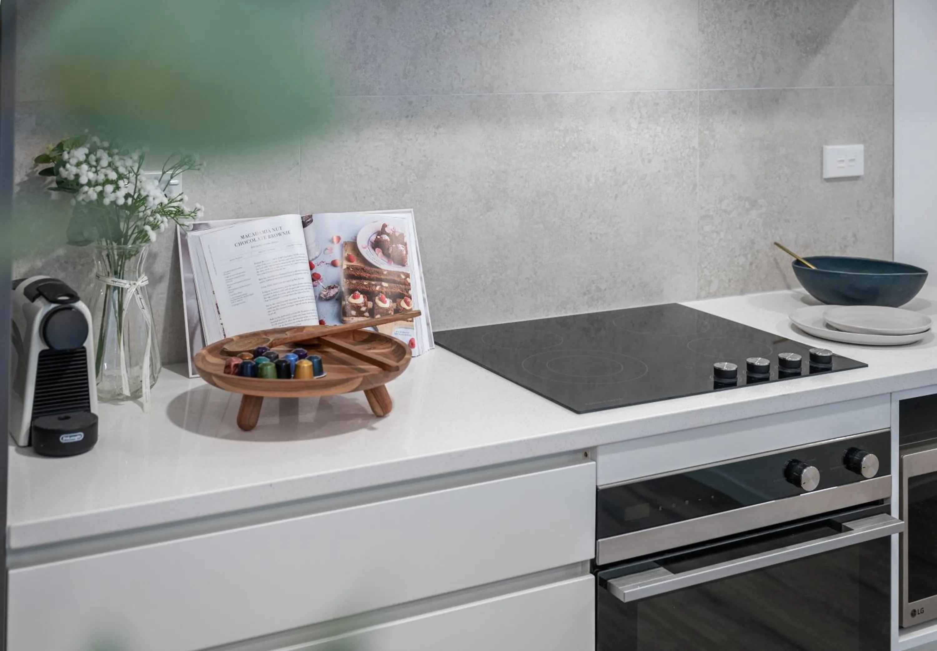 Kitchen or kitchenette in Sunrise Garden Suites