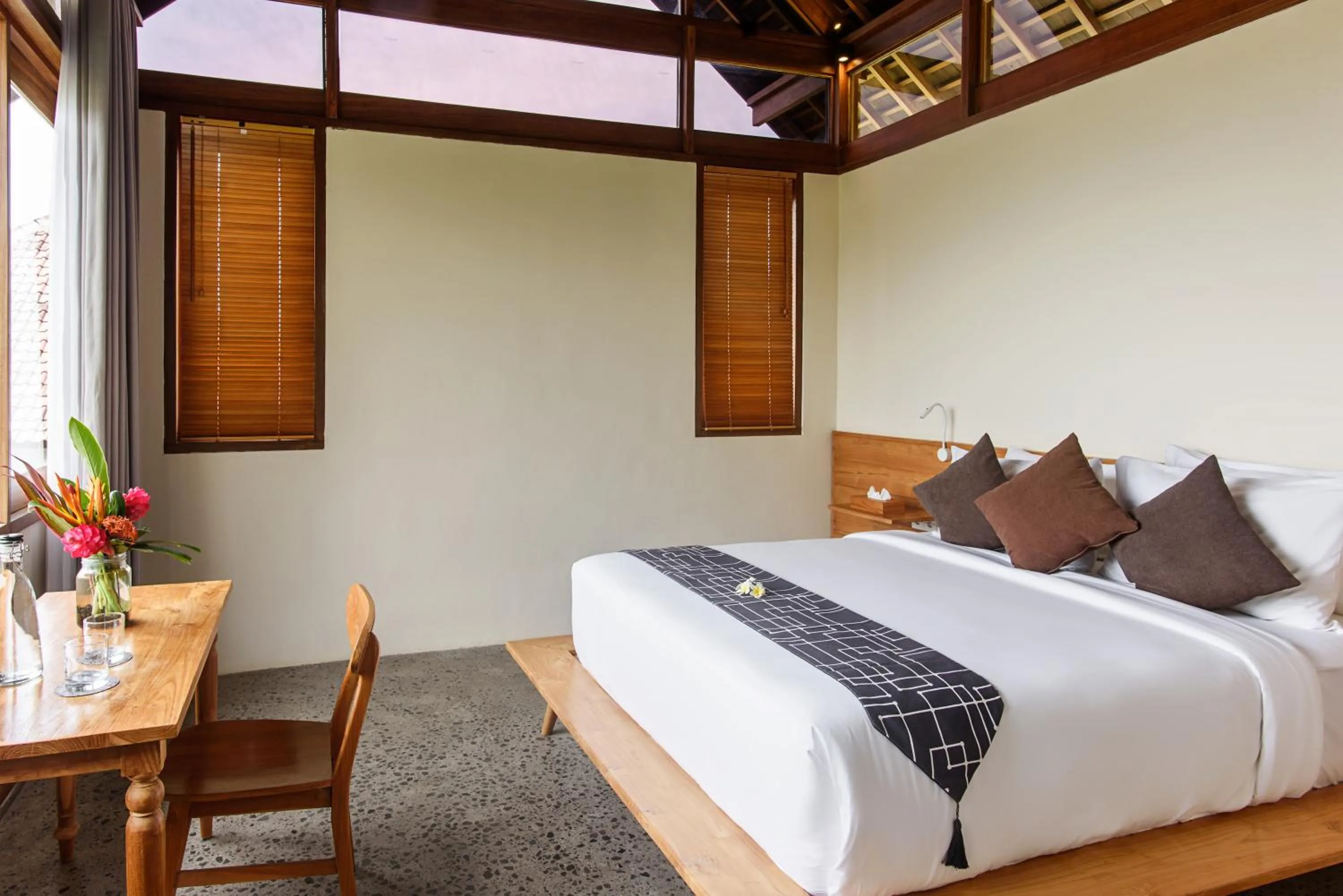 Bed in Anandathu Villas
