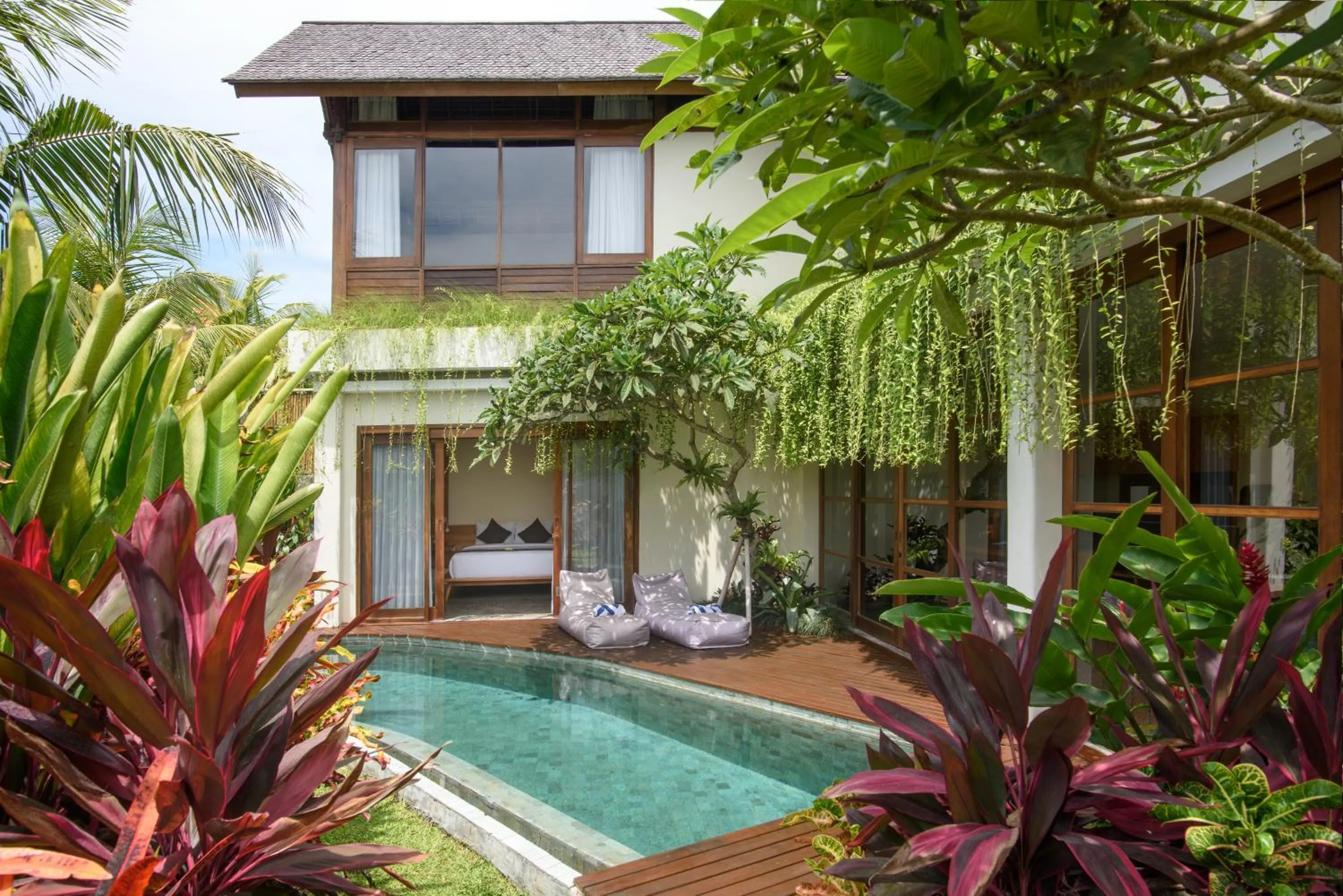 Property building in Anandathu Villas