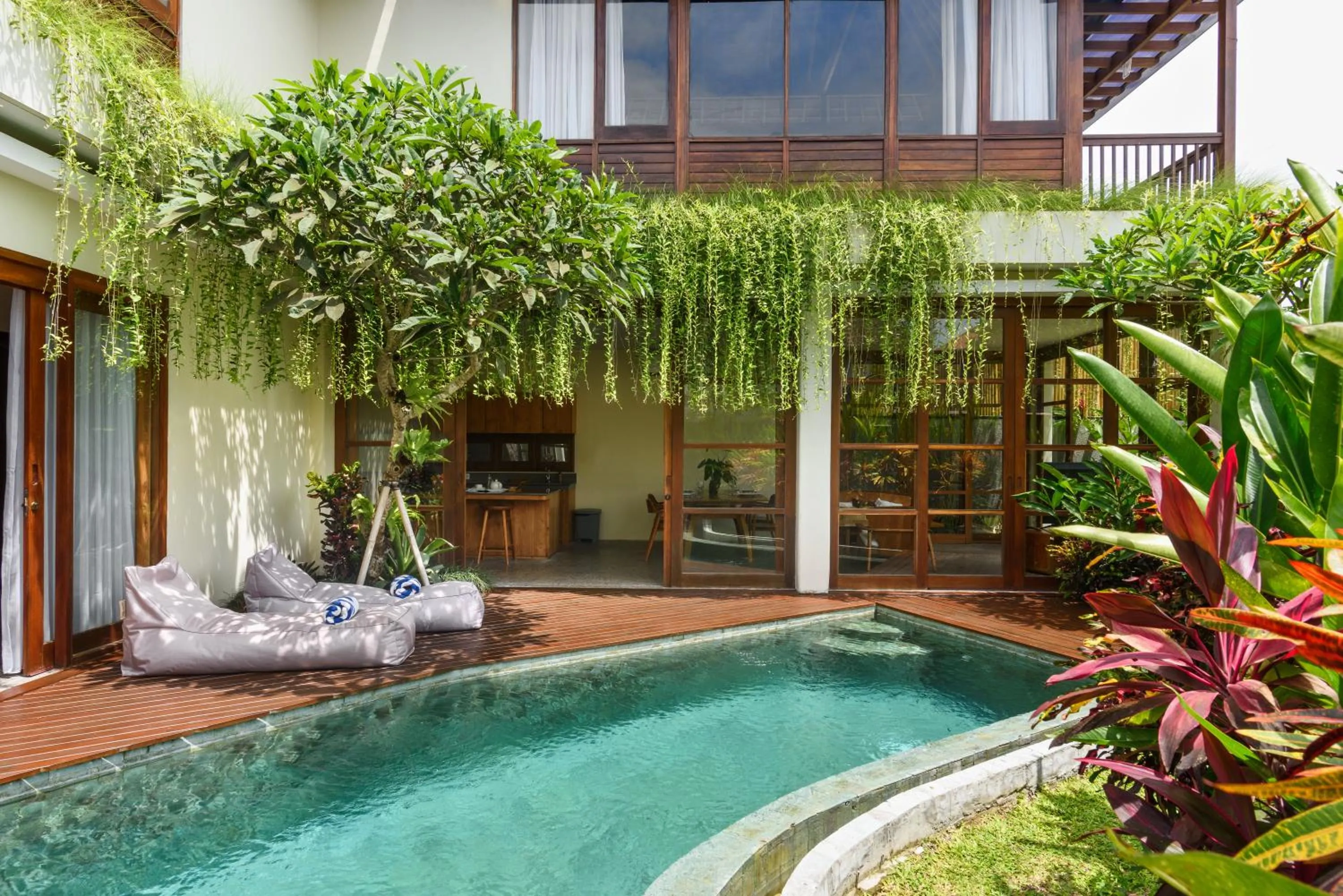 Property building in Anandathu Villas