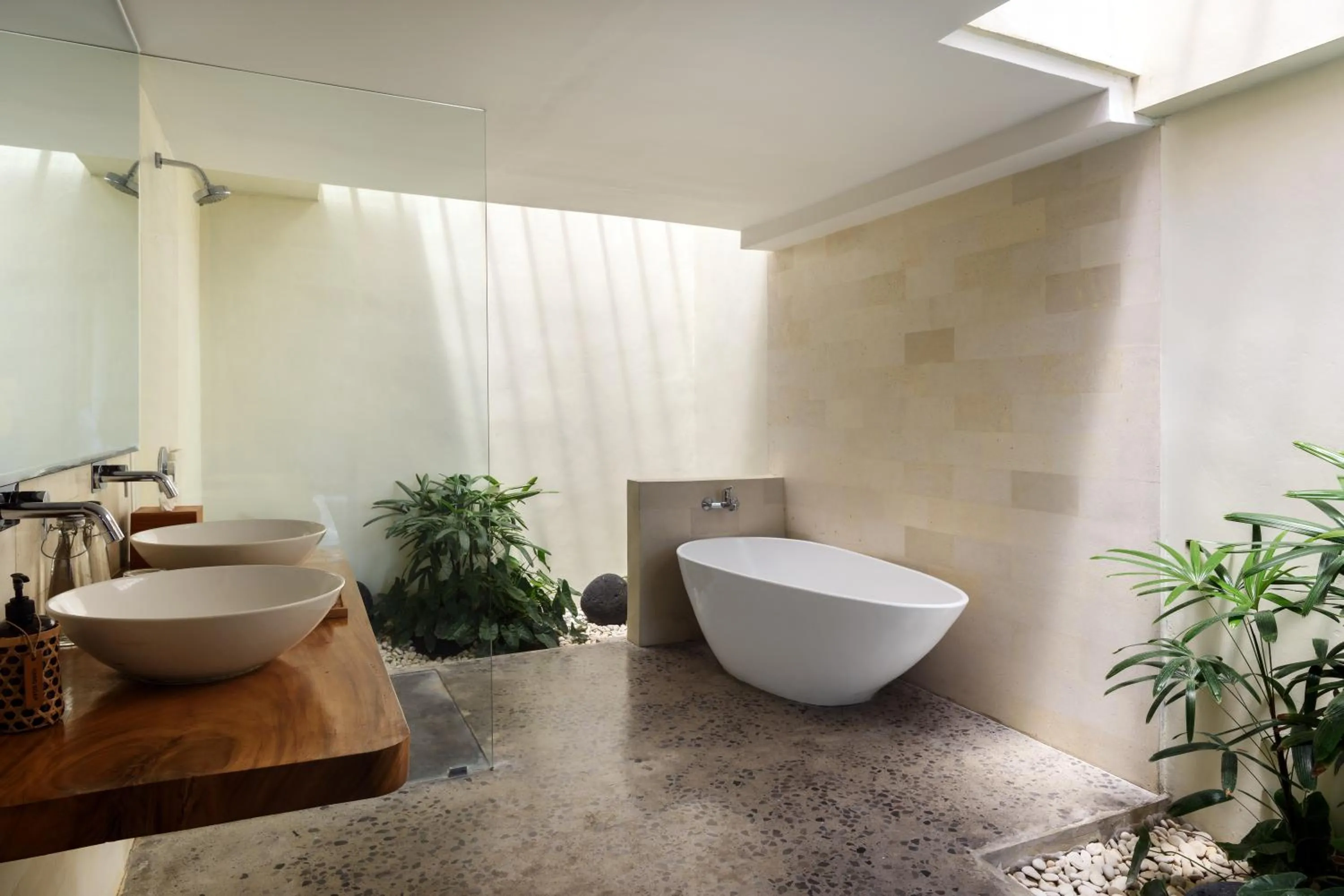 Bathroom in Anandathu Villas