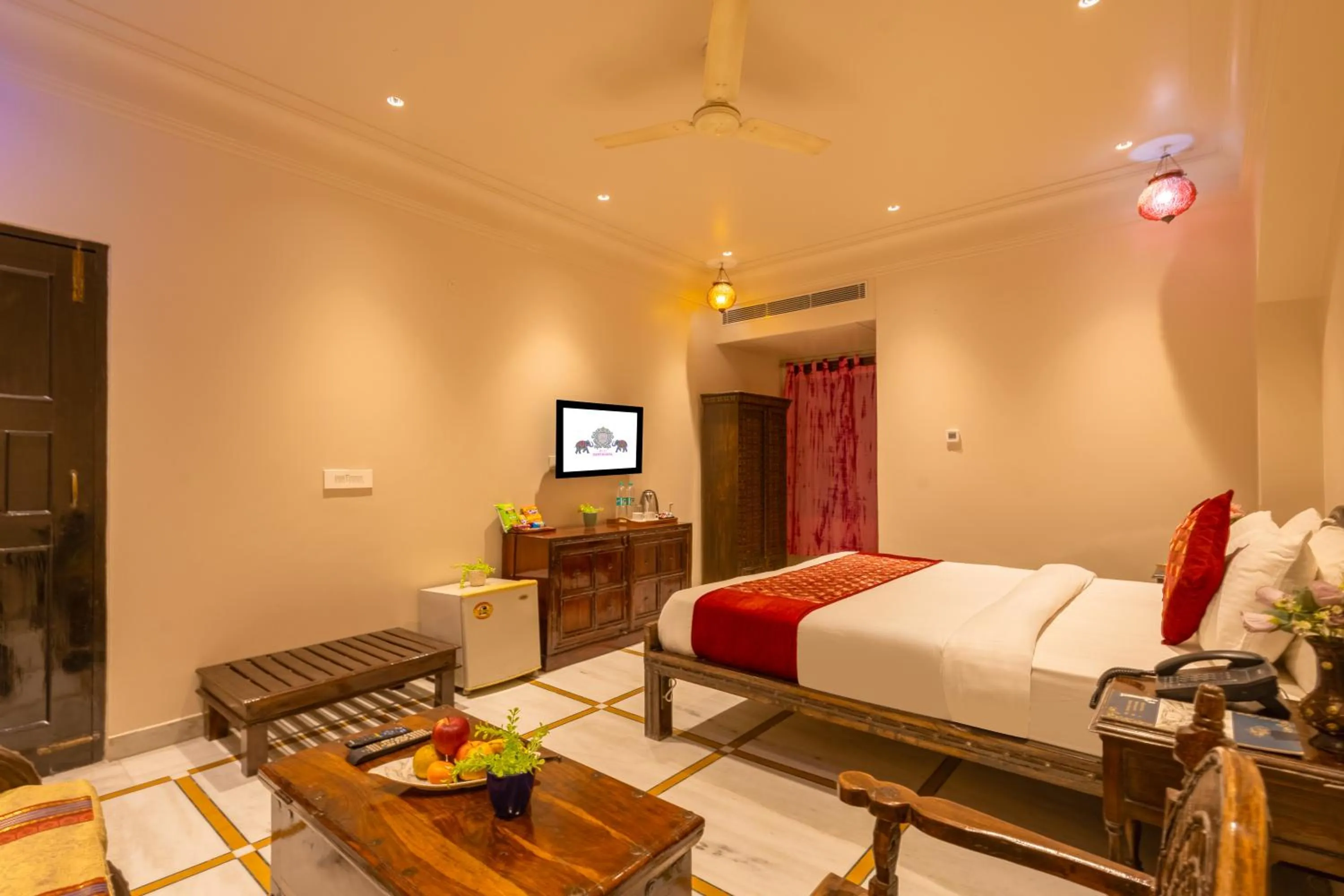 Bedroom, Bed in Jyoti Mahal - A Royal Heritage Hotel - Award Winning Hotel - Close to Connaught Place