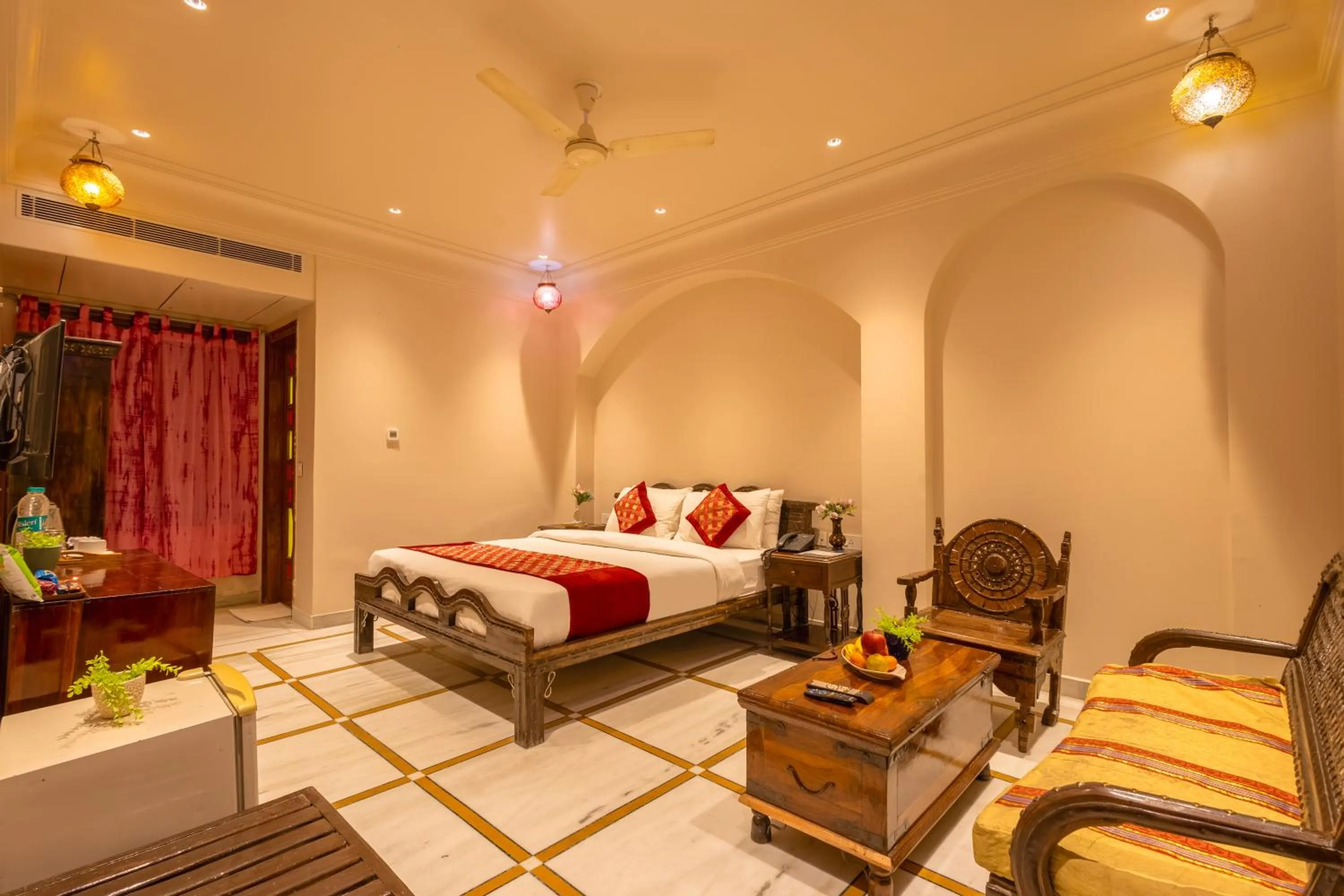 Bedroom, Bed in Jyoti Mahal - A Royal Heritage Hotel - Award Winning Hotel - Close to Connaught Place