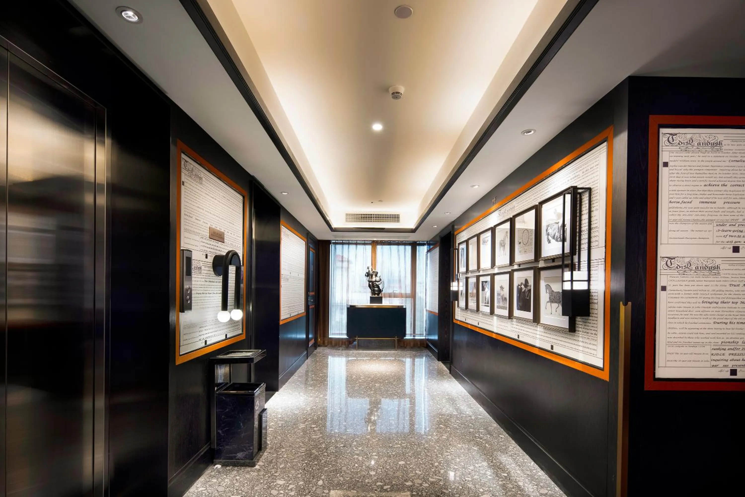 elevator in Arthur Hotel Canton Tower Guangzhou