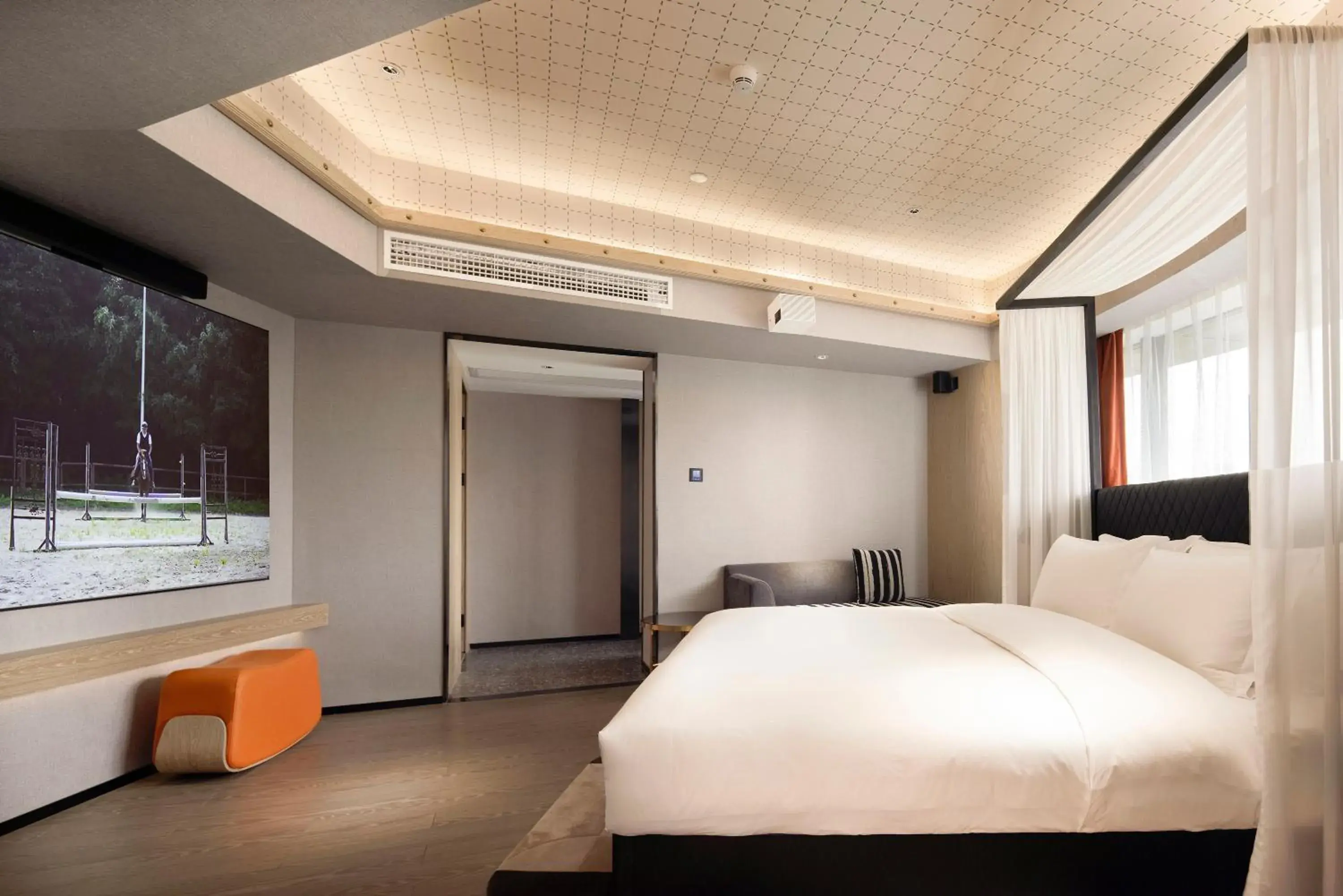 Photo of the whole room, Bed in Arthur Hotel Canton Tower Guangzhou Photo of the whole room, Bed in Arthur Hotel Canton Tower Guangzhou