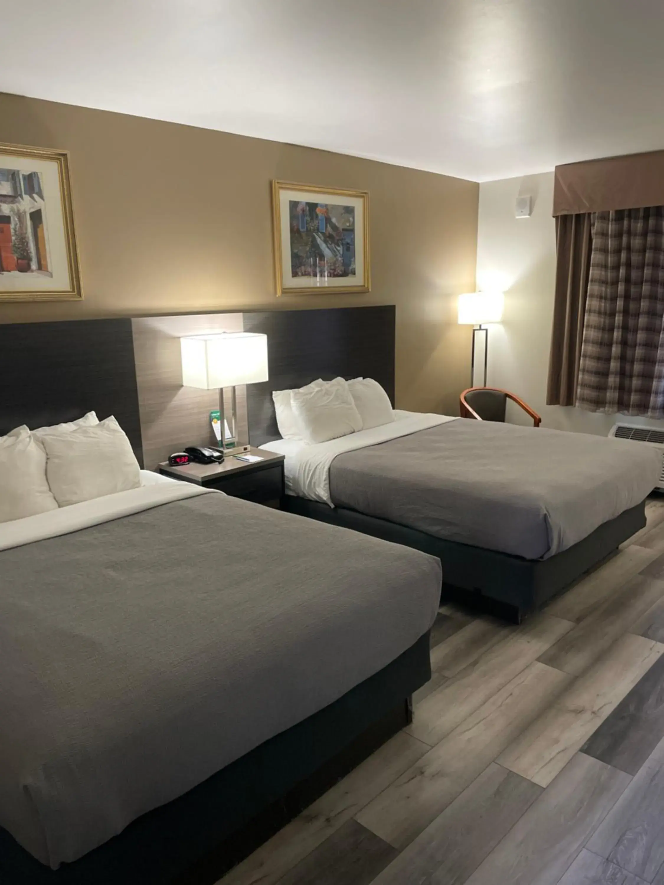 Bedroom, Bed in Quality Inn & Suites Goodyear - Phoenix West Bedroom, Bed in Quality Inn & Suites Goodyear - Phoenix West