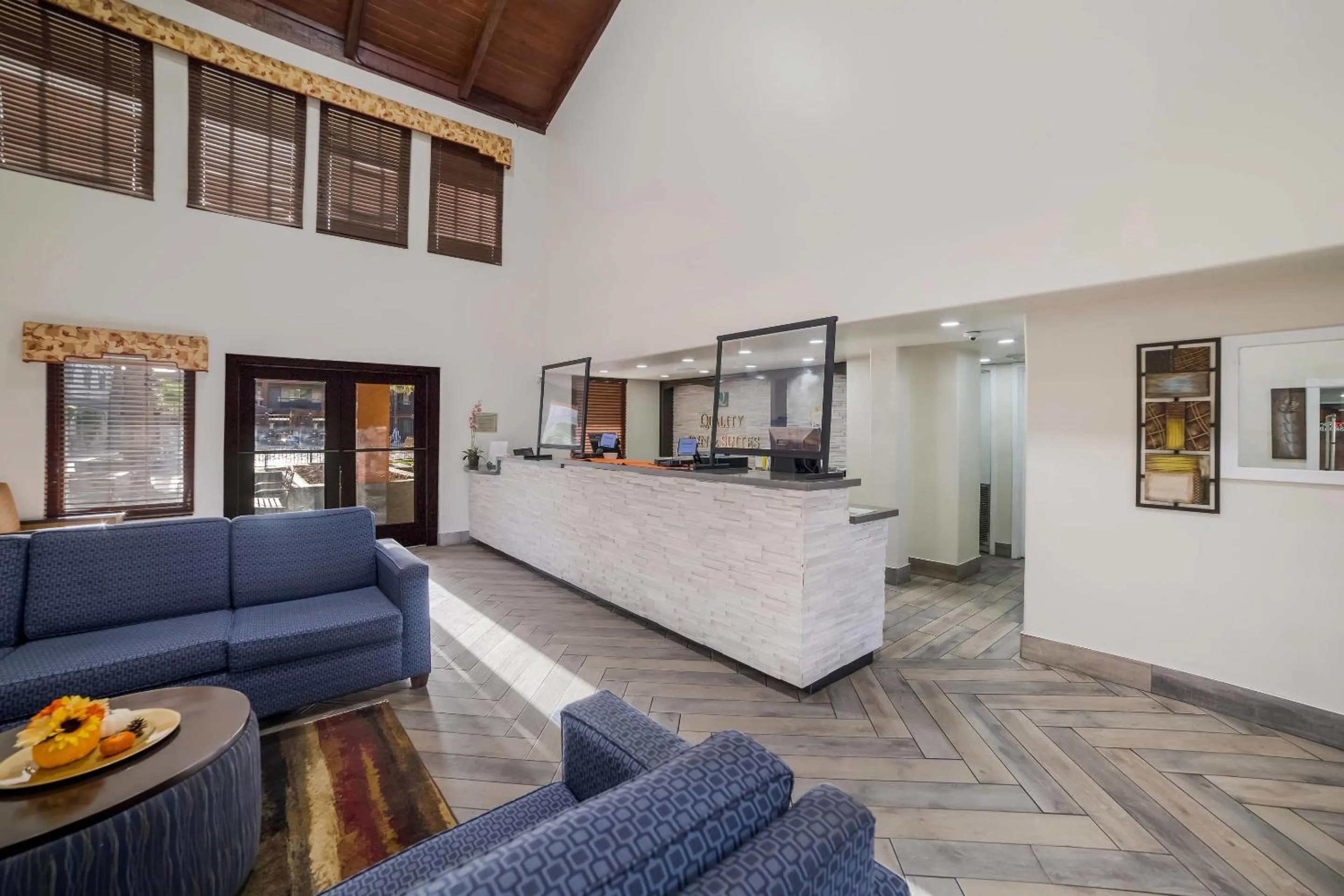 Lobby or reception in Quality Inn & Suites Goodyear - Phoenix West