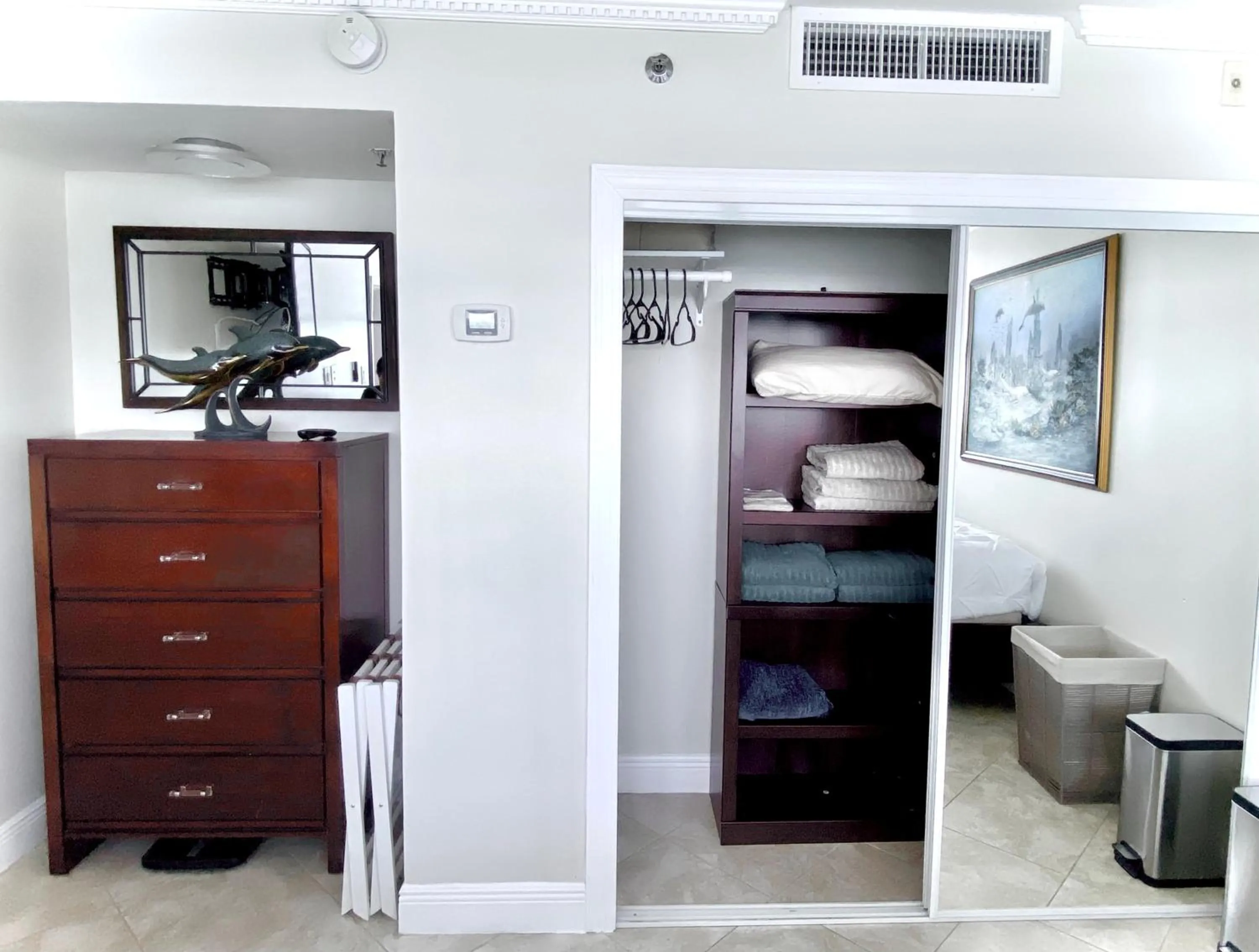 Bedroom, Bed in Castle Beach Resort Condo - Panoramic Large Penthouse or Deluxe 1 BR Direct Ocean View and beach access- Updated-Free parking-